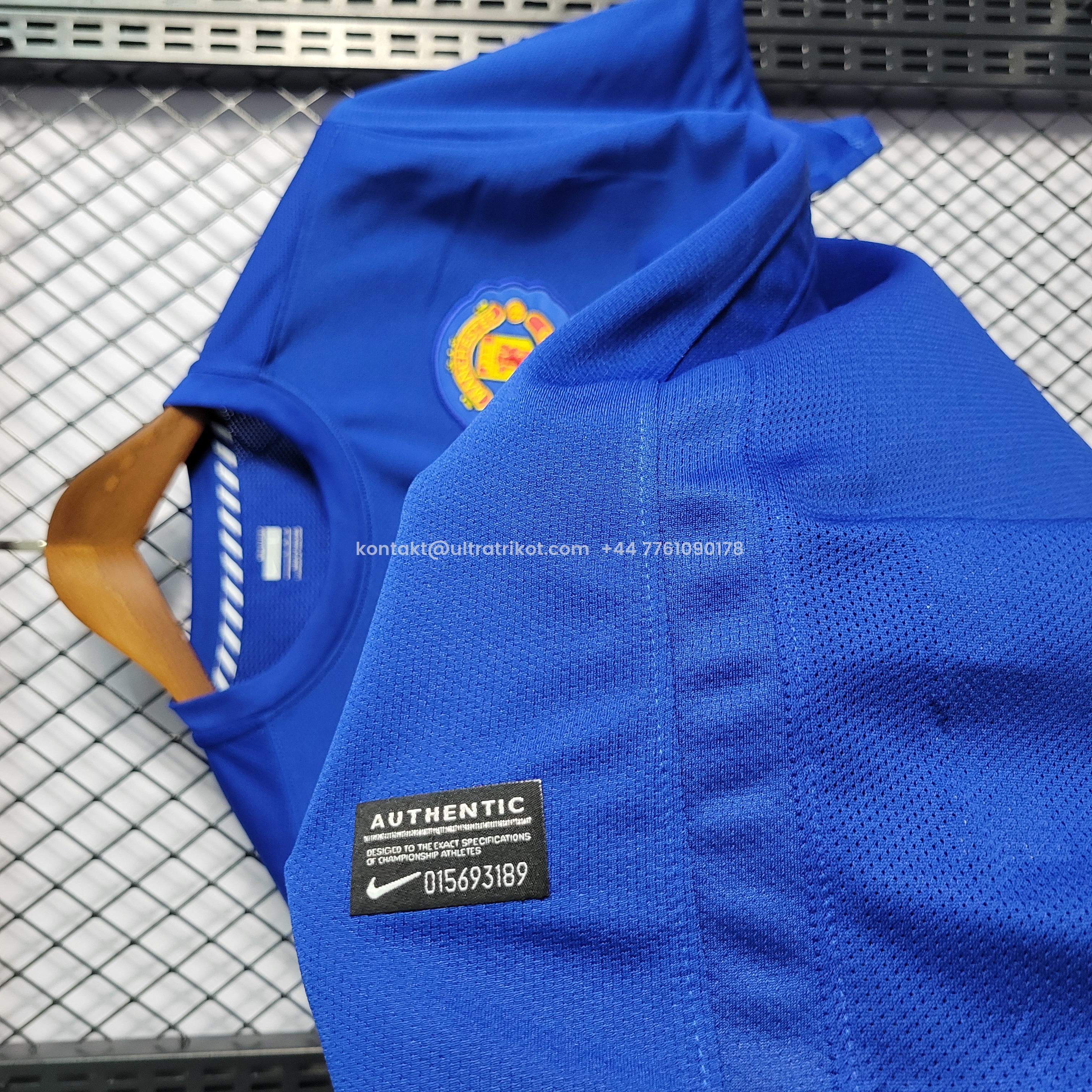 UltraTrikot-Retro Manchester United 08-09 Third Jersey