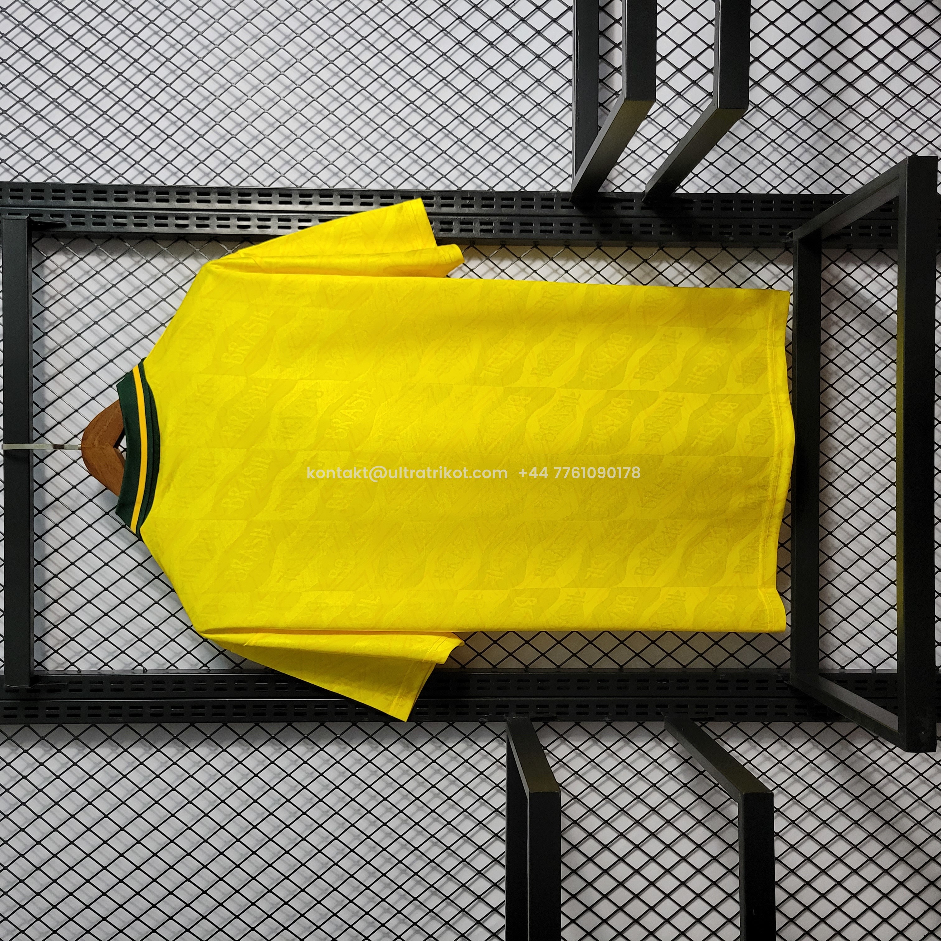 UltraTrikot-Retro Brazil 1991-93 Home Stadium Jersey