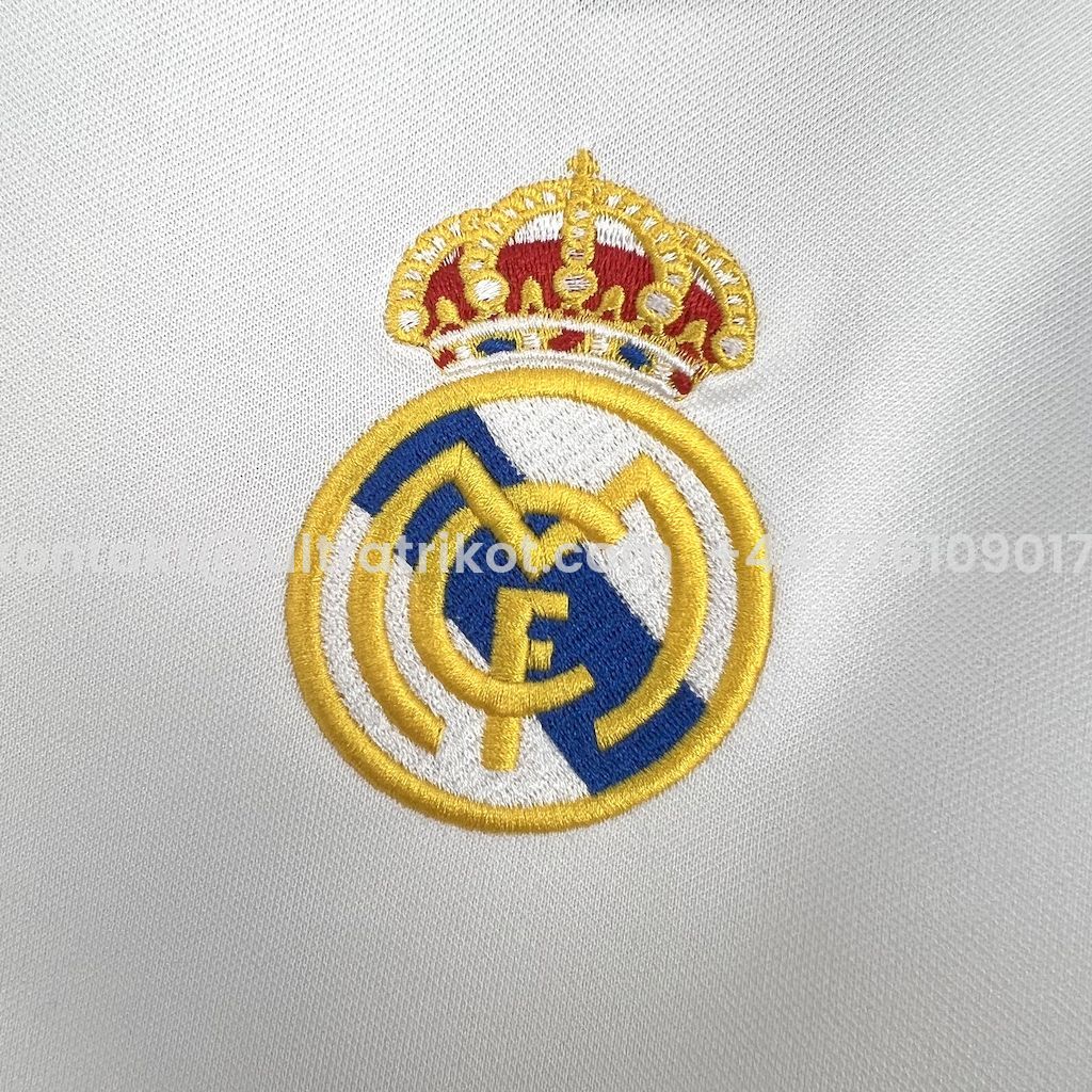 UltraTrikot-Retro Real Madrid 2001-02 European Home Jersey