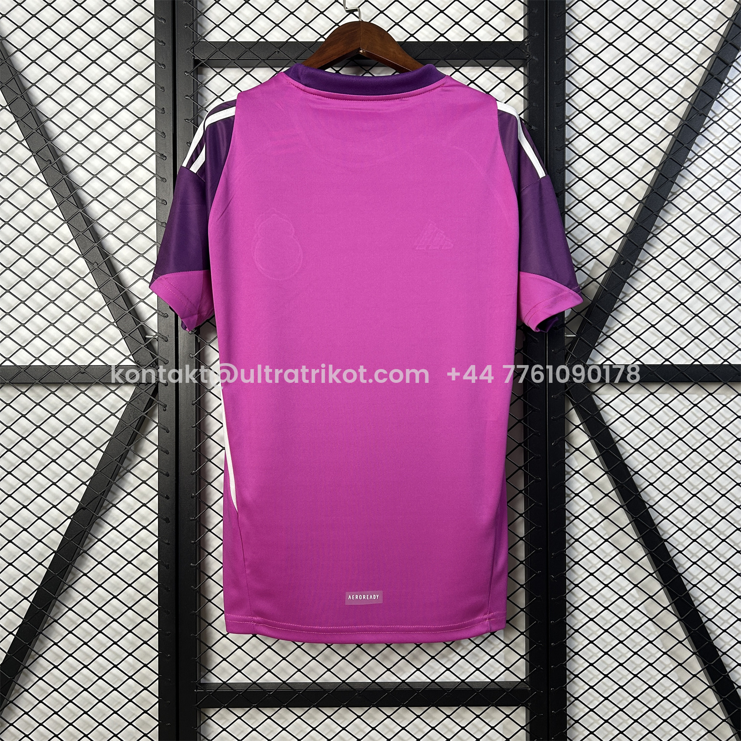 UltraTrikot-Real Madrid 25-26 Purple Goalkeeper Jersey - Fans Version