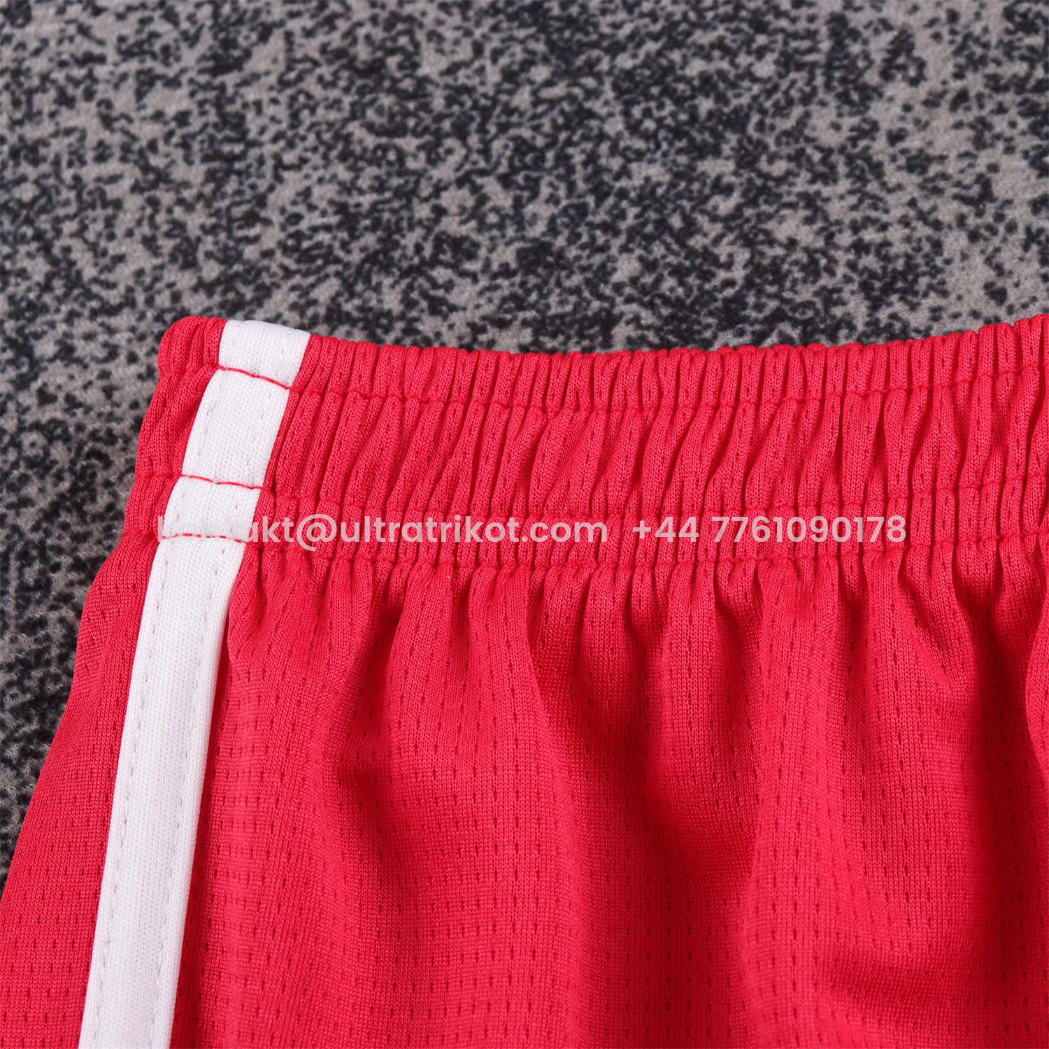 UltraTrikot-Retro Liver.pool 1998-00 Home Kids Kit