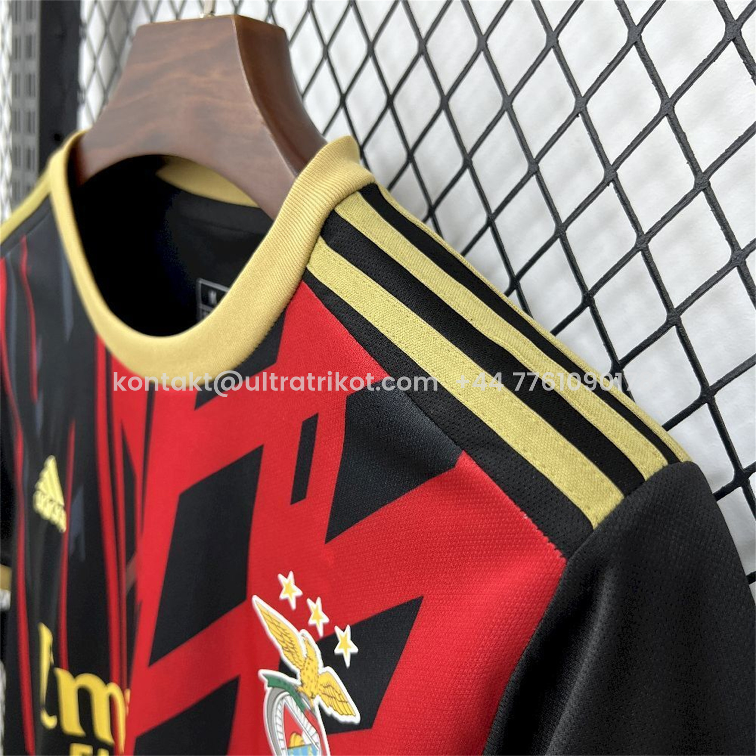 UltraTrikot-Benfica 25-26 Red And Black Jersey - Fans Version