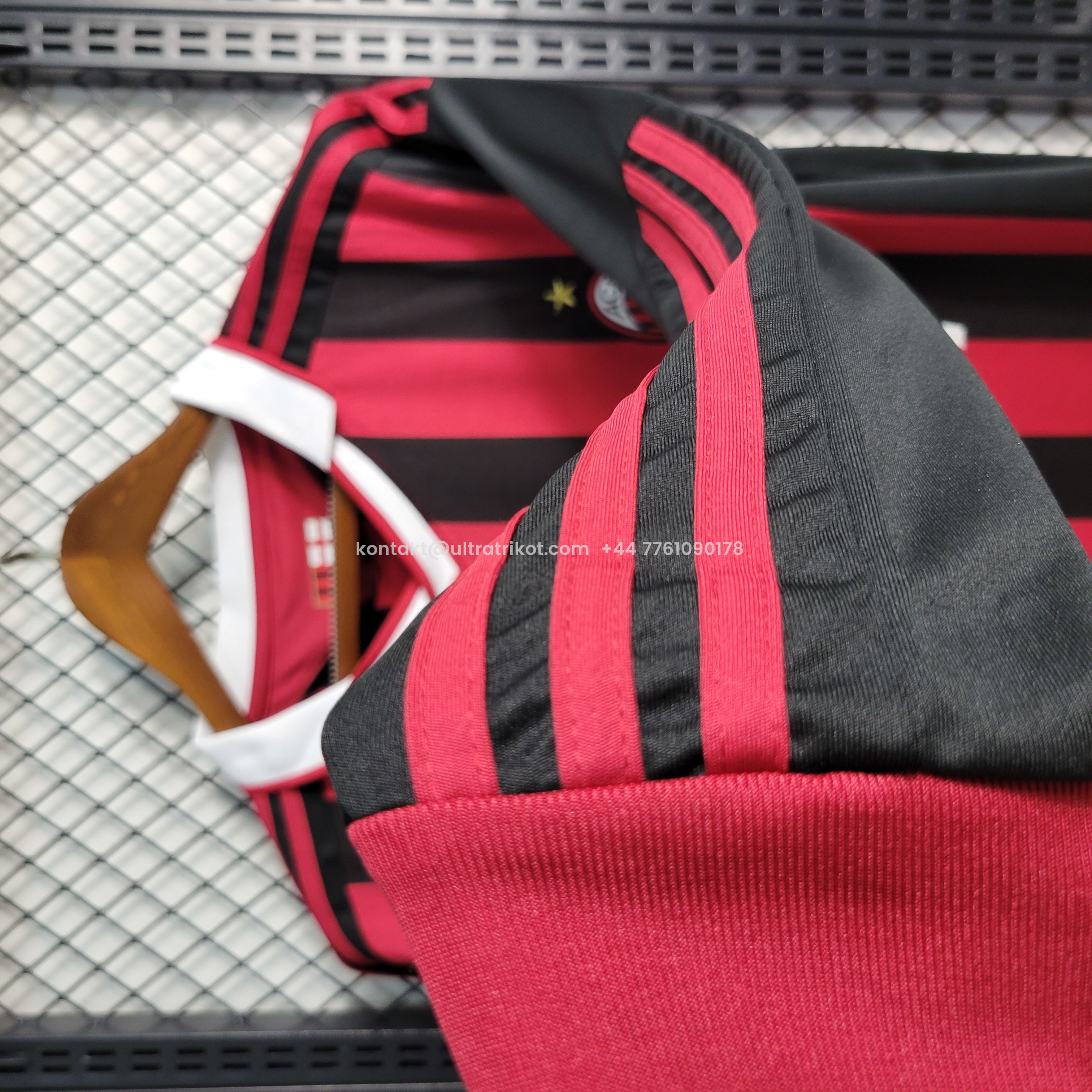 UltraTrikot-Retro AC Milan 2009-10 Home Stadium Long Sleeve Jersey