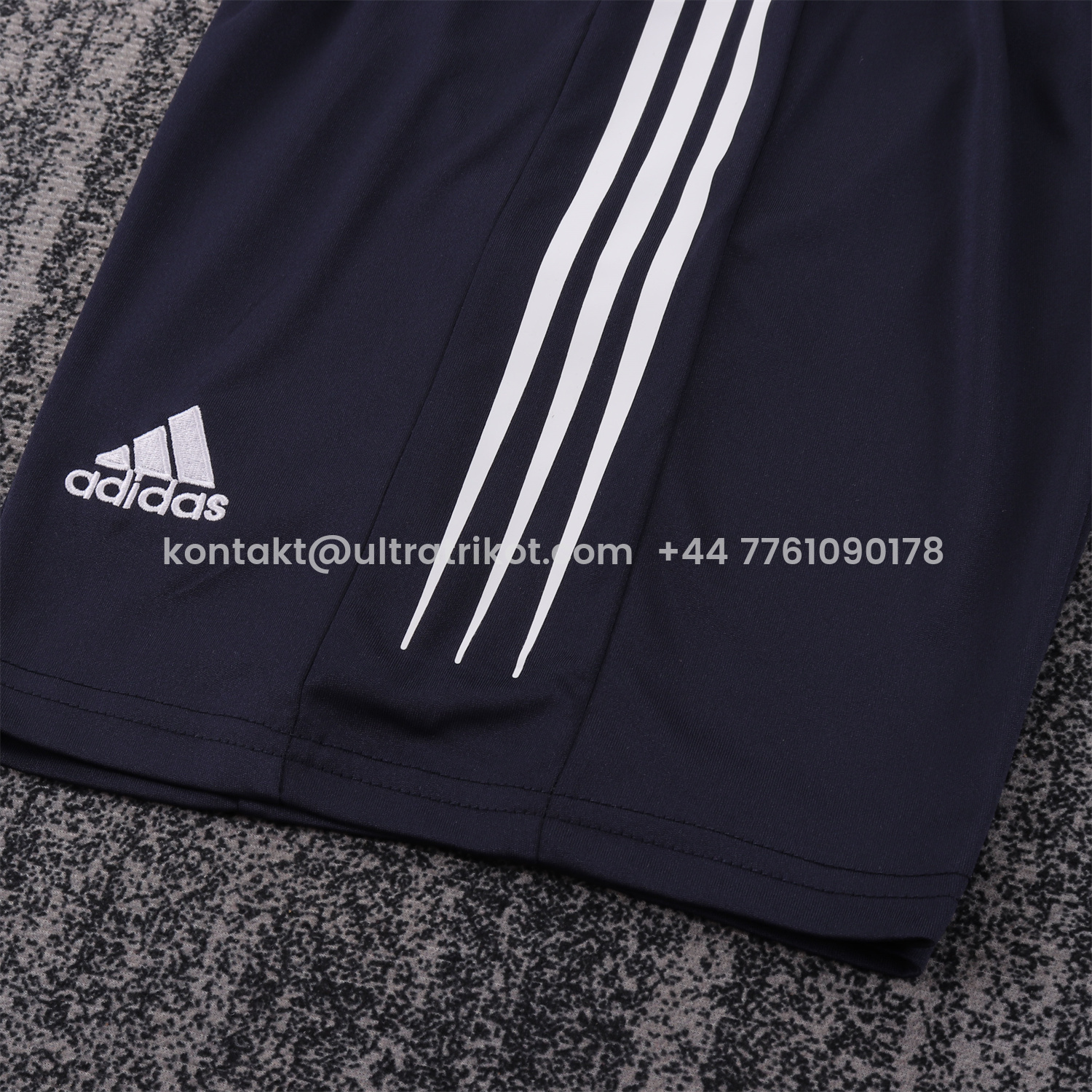 UltraTrikot-Retro Real Madrid 04-05 Away Kids Kit