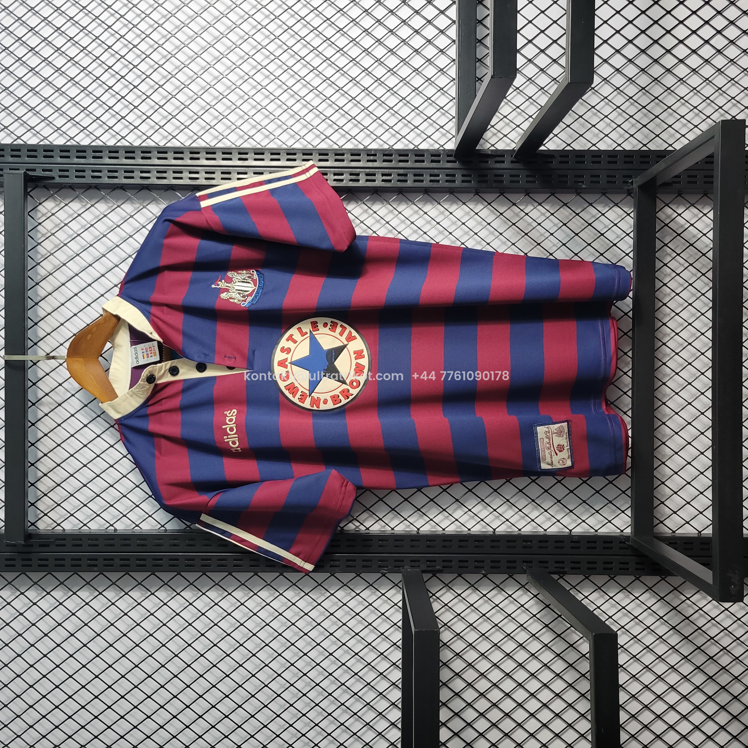 UltraTrikot-Retro Newcastle United 1995-96 Away Stadium Jersey