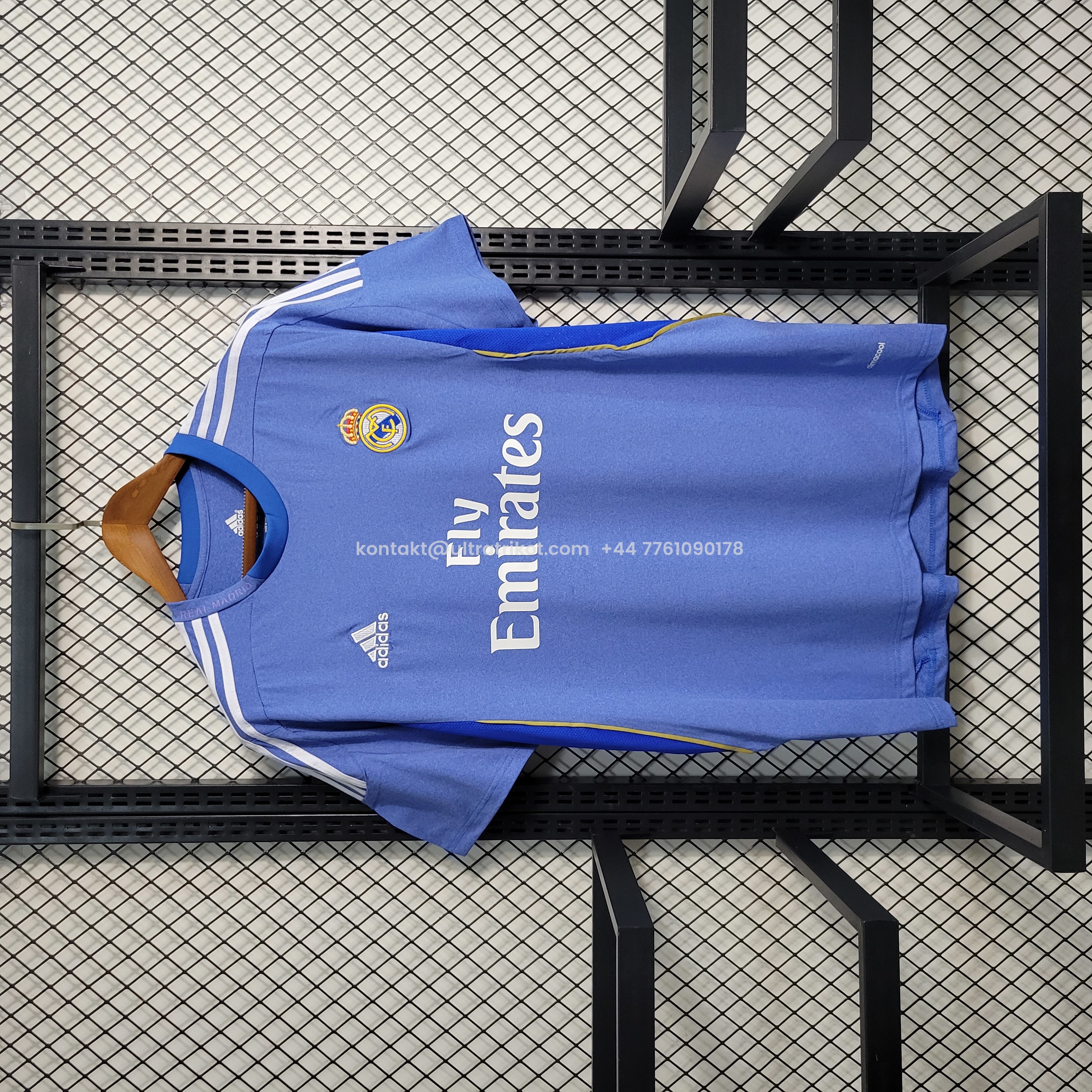 UltraTrikot-Retro Real Madrid 13-14 Away Stadium Jersey