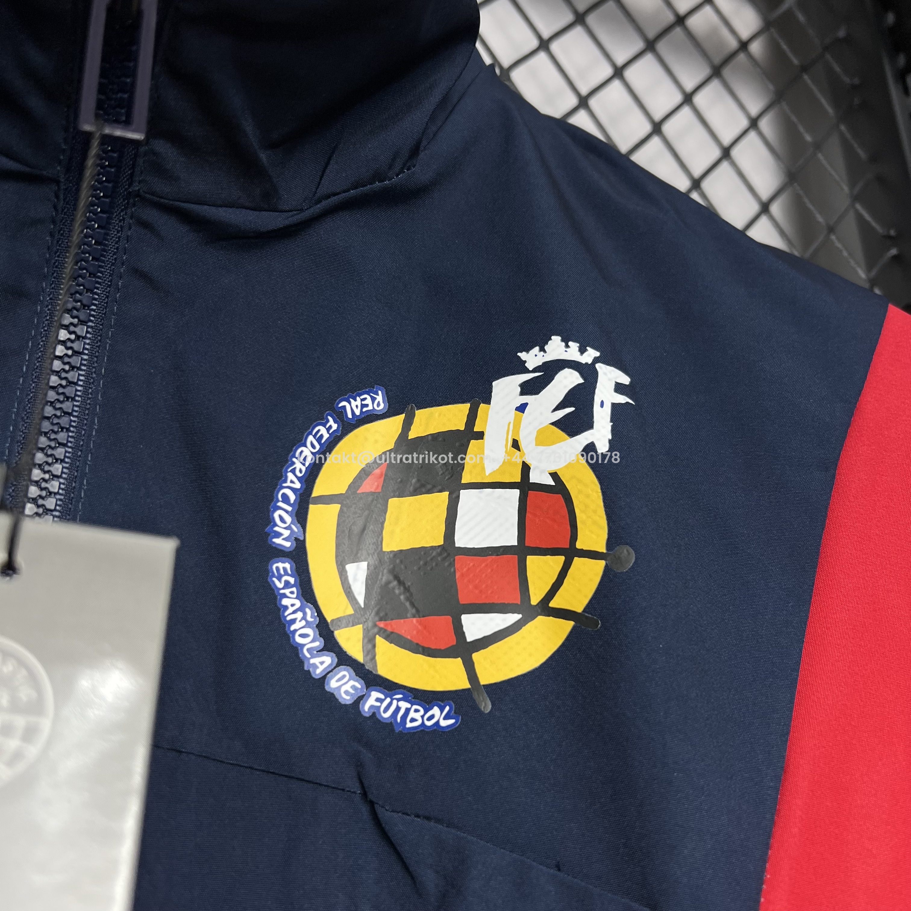 UltraTrikot-Spain 2024 Retro Style Player Windbreaker Jacket - Deep Blue