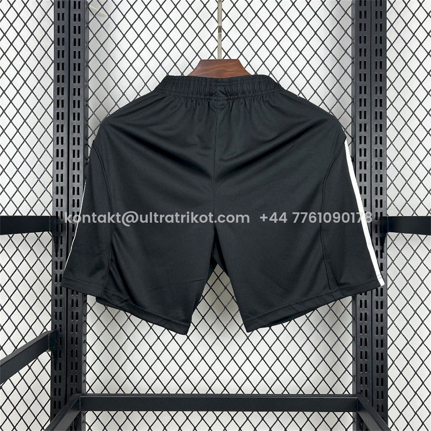 UltraTrikot-Manchester United 25-26 Home Black Shorts - Fans Version