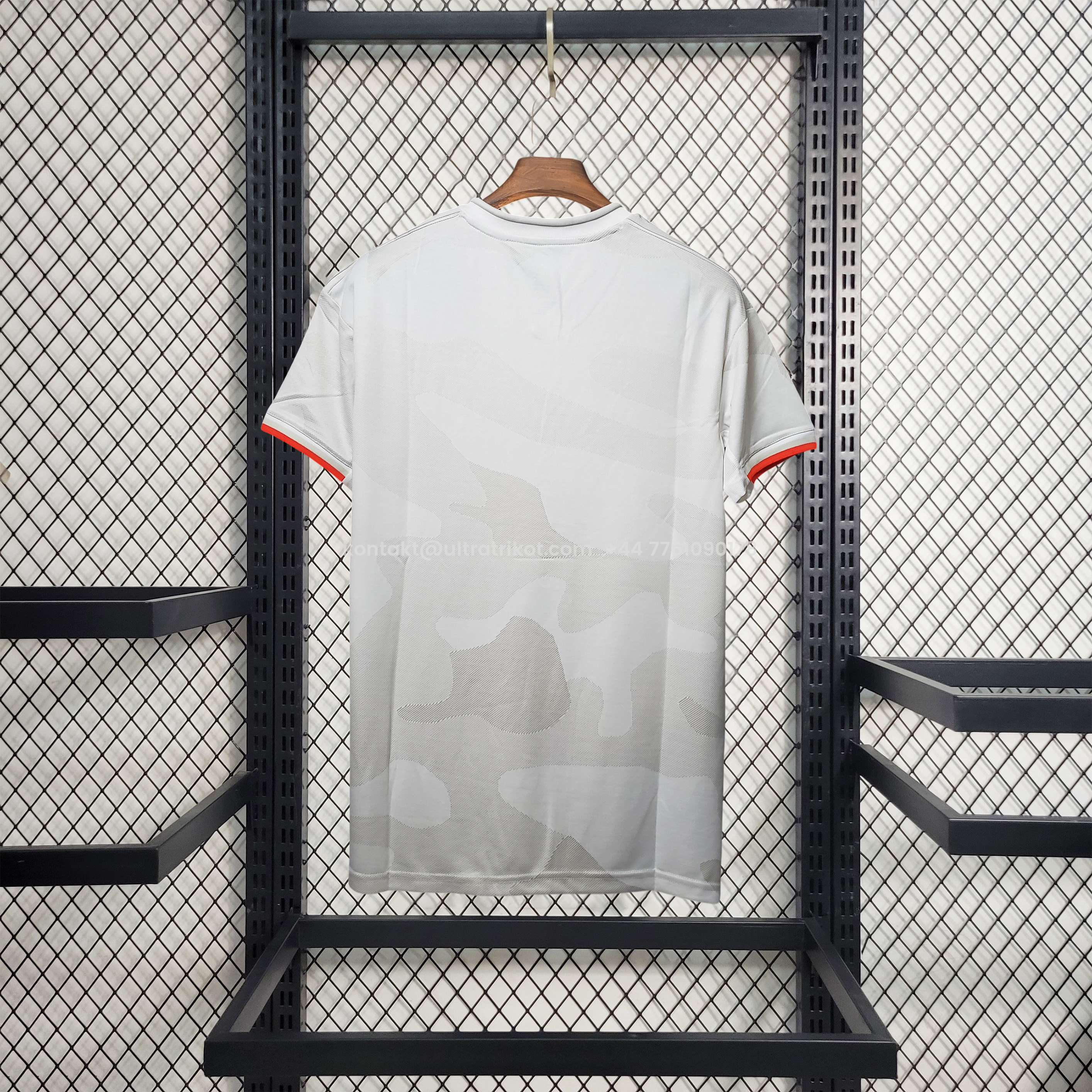 UltraTrikot-Retro Juventus 2019-20 Away Jersey