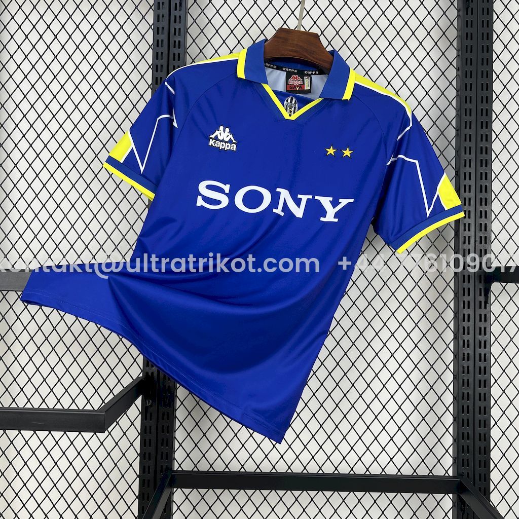 UltraTrikot-Retro Juventus 1996-97 Away Jersey