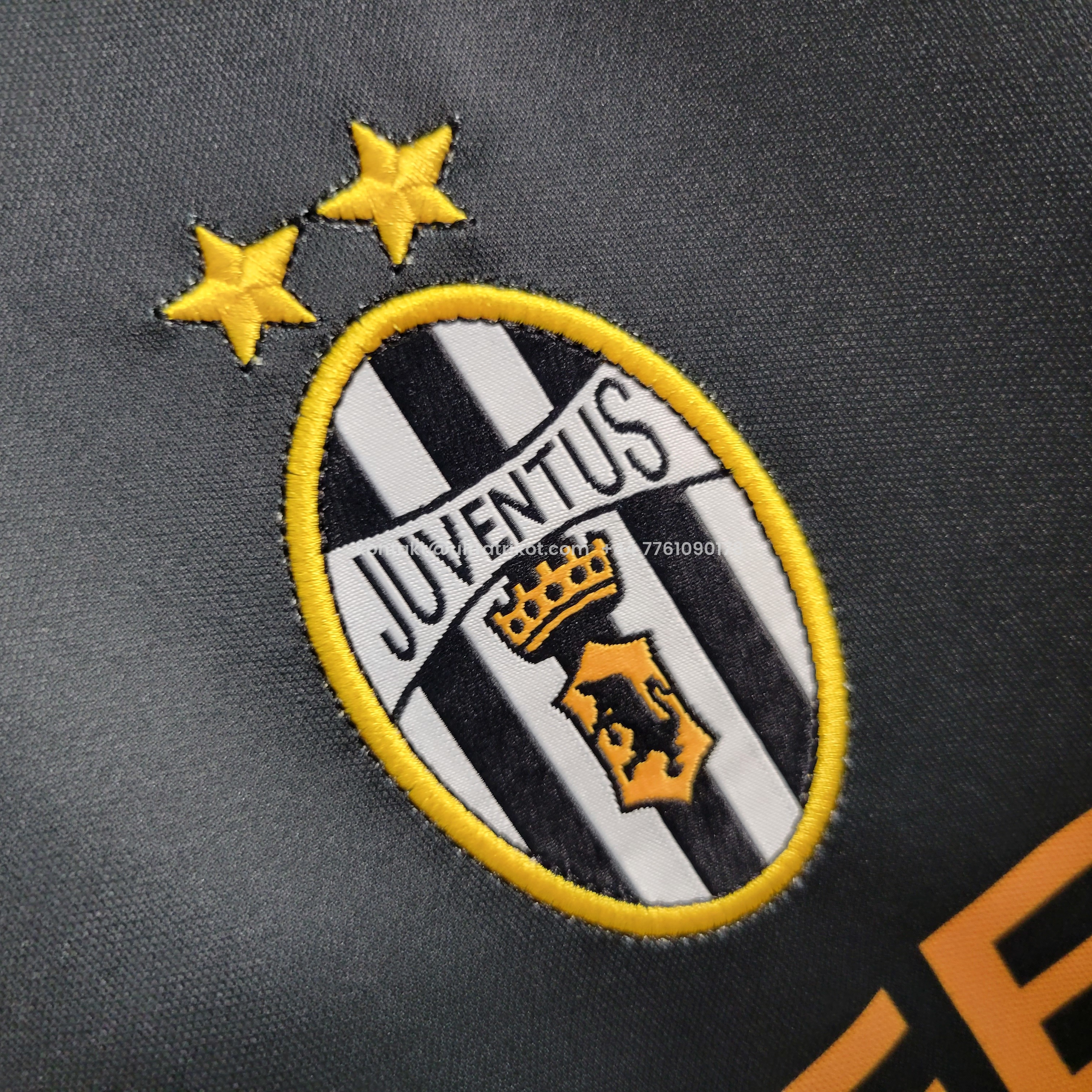 UltraTrikot-Retro Juventus 2001-02 Away Stadium Jersey