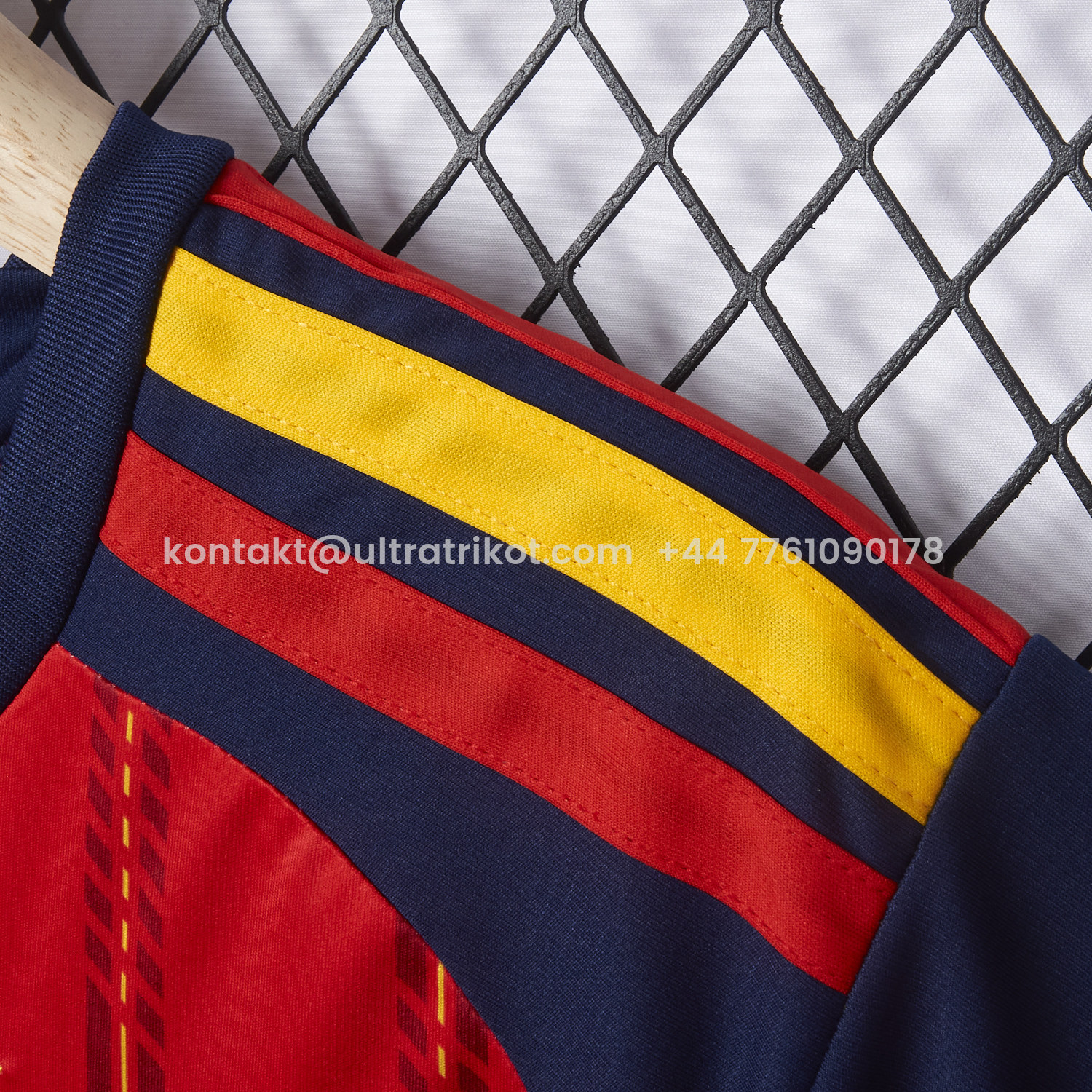 UltraTrikot-Women's Spain 2026 Home Cropped Jersey