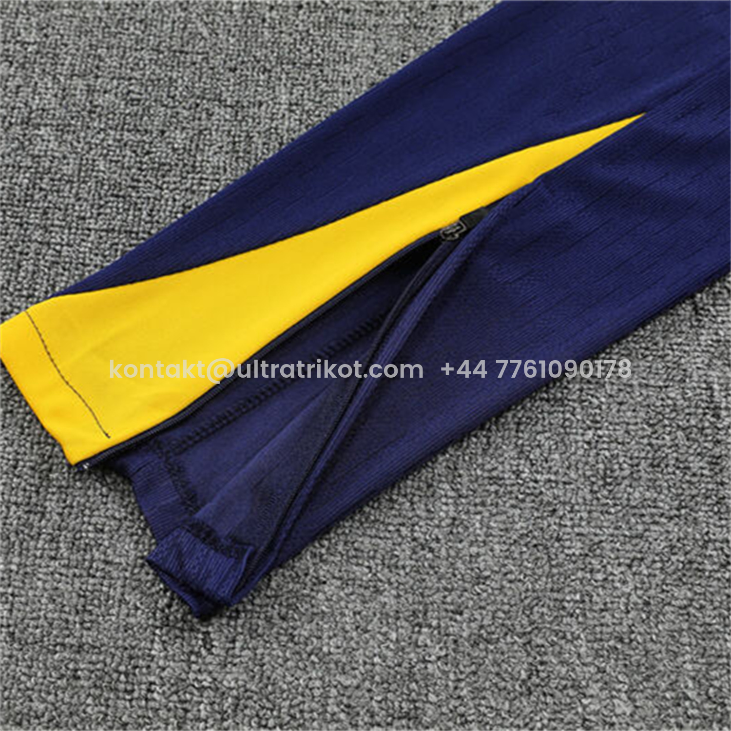 UltraTrikot-Barcelona 25-26 Kids Long Sleeve Training Set - Purple Camouflage Top & Blue Pants