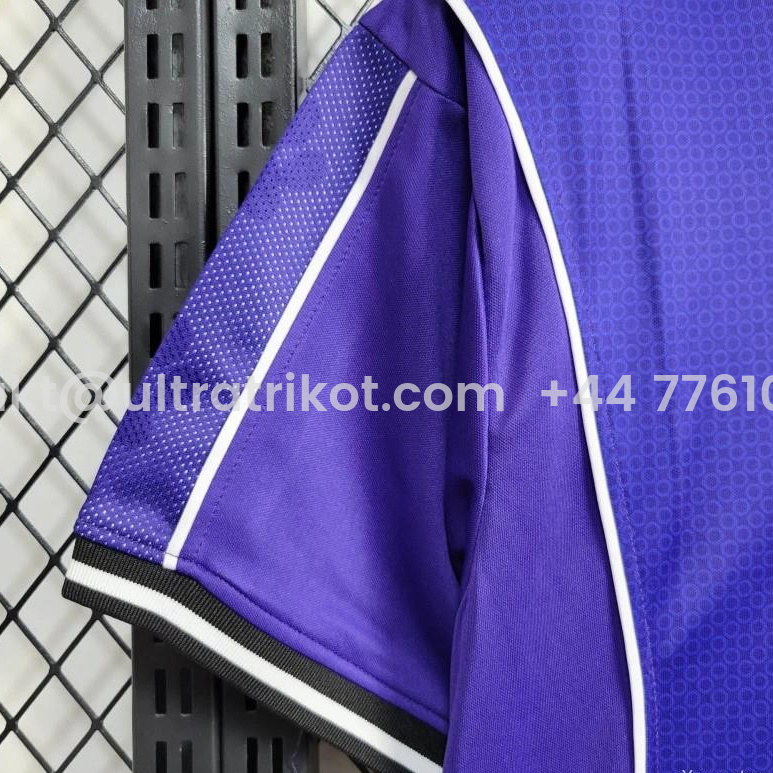 UltraTrikot-Retro Real Madrid 1997-98 Away Jersey
