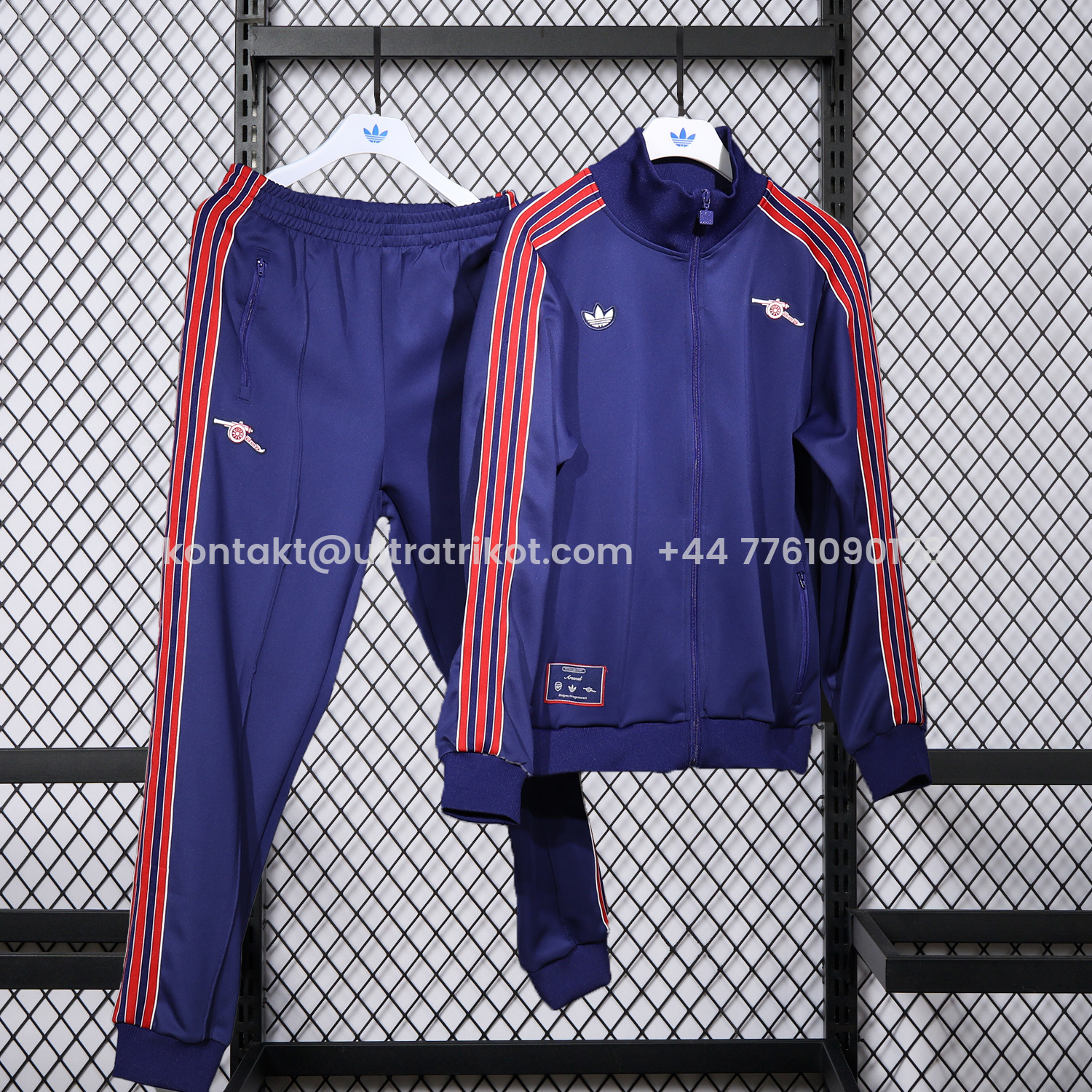 UltraTrikot-Arsenal 25-26 Red Lines Training Set - Purple Top and Purple Pants