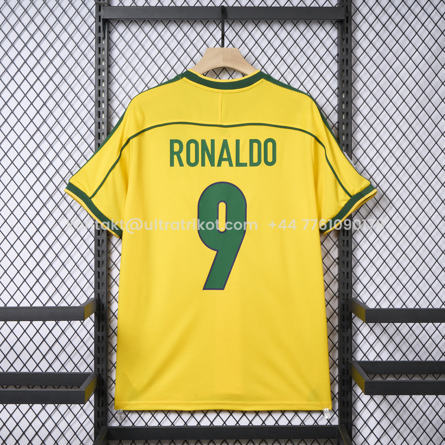 UltraTrikot-Retro Brazil 1998 Home Jersey