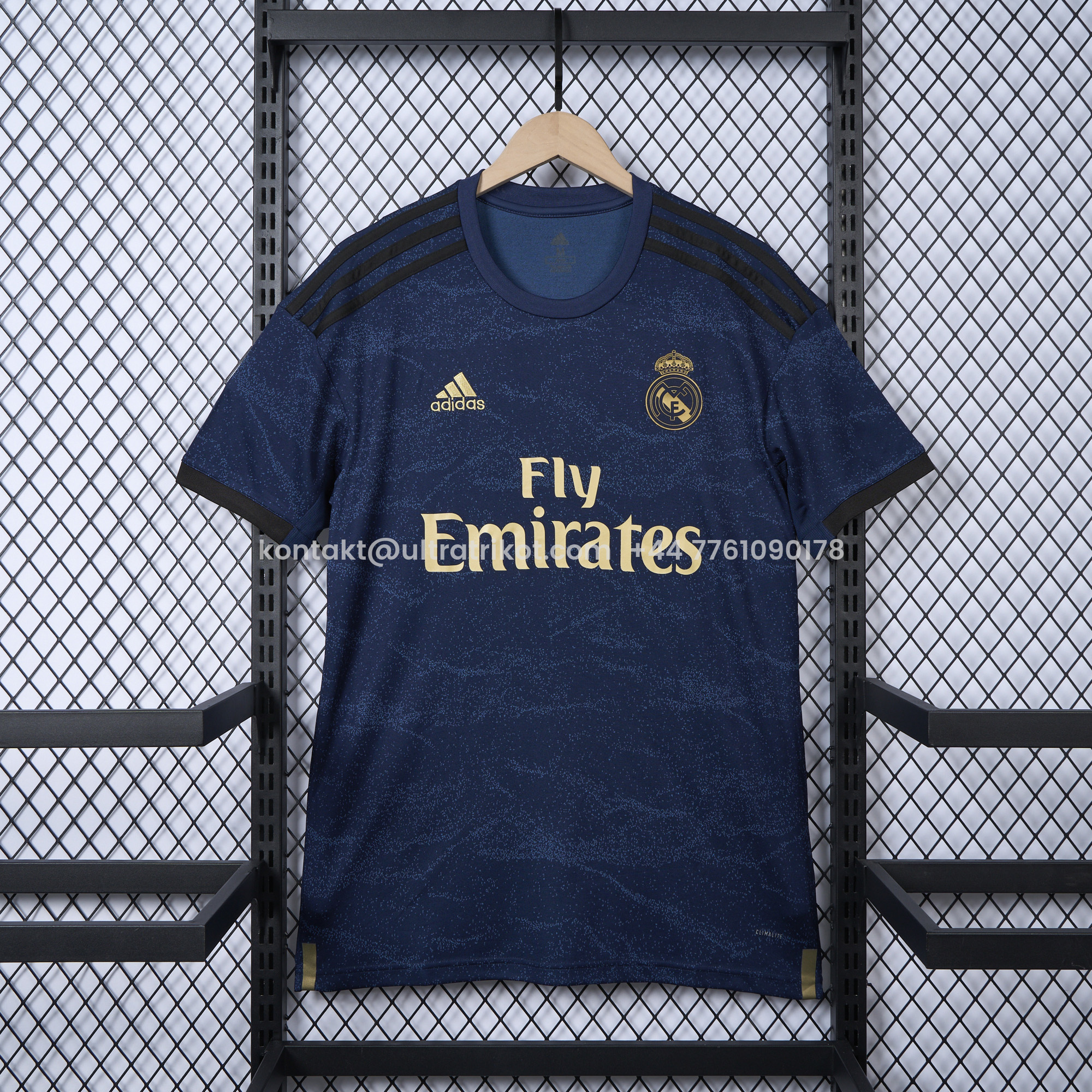 UltraTrikot-Retro Real Madrid 2019-20 Away Jersey