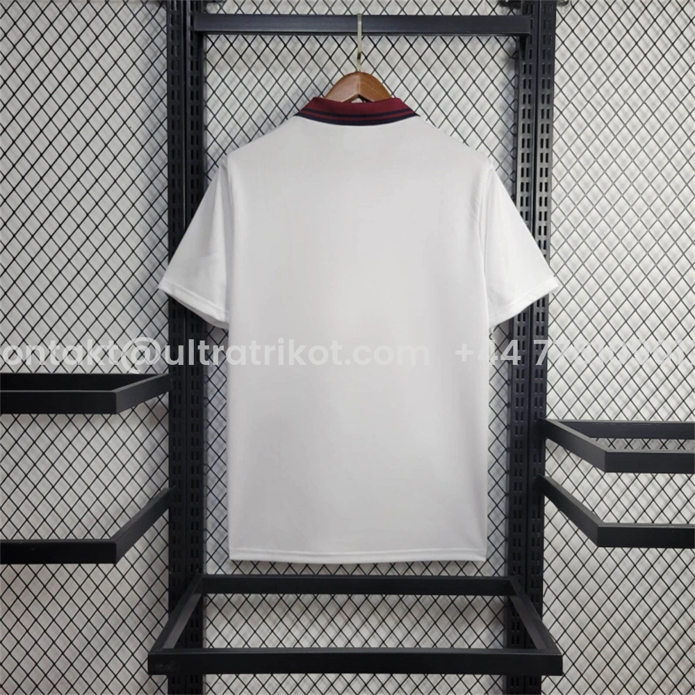 UltraTrikot-Retro Aston Villa 1994-95 Third Jersey