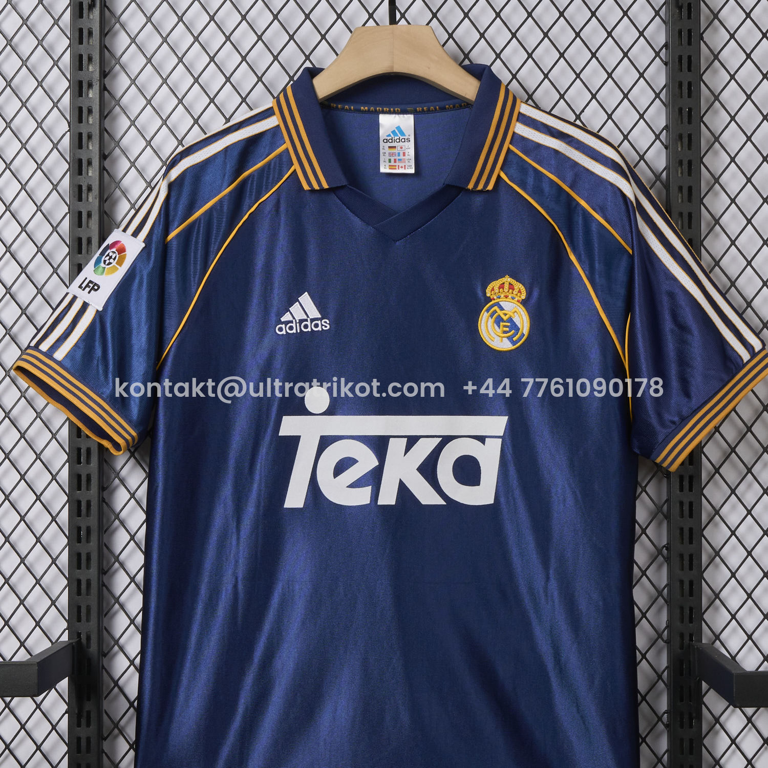 UltraTrikot-Retro Real Madrid 1998-99 Third Jersey