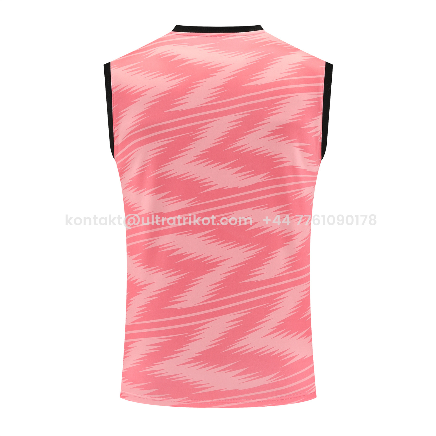 UltraTrikot-Real Madrid 25-26 Vest Training Set - Pink Arrow Pattern Vest & Black Shorts