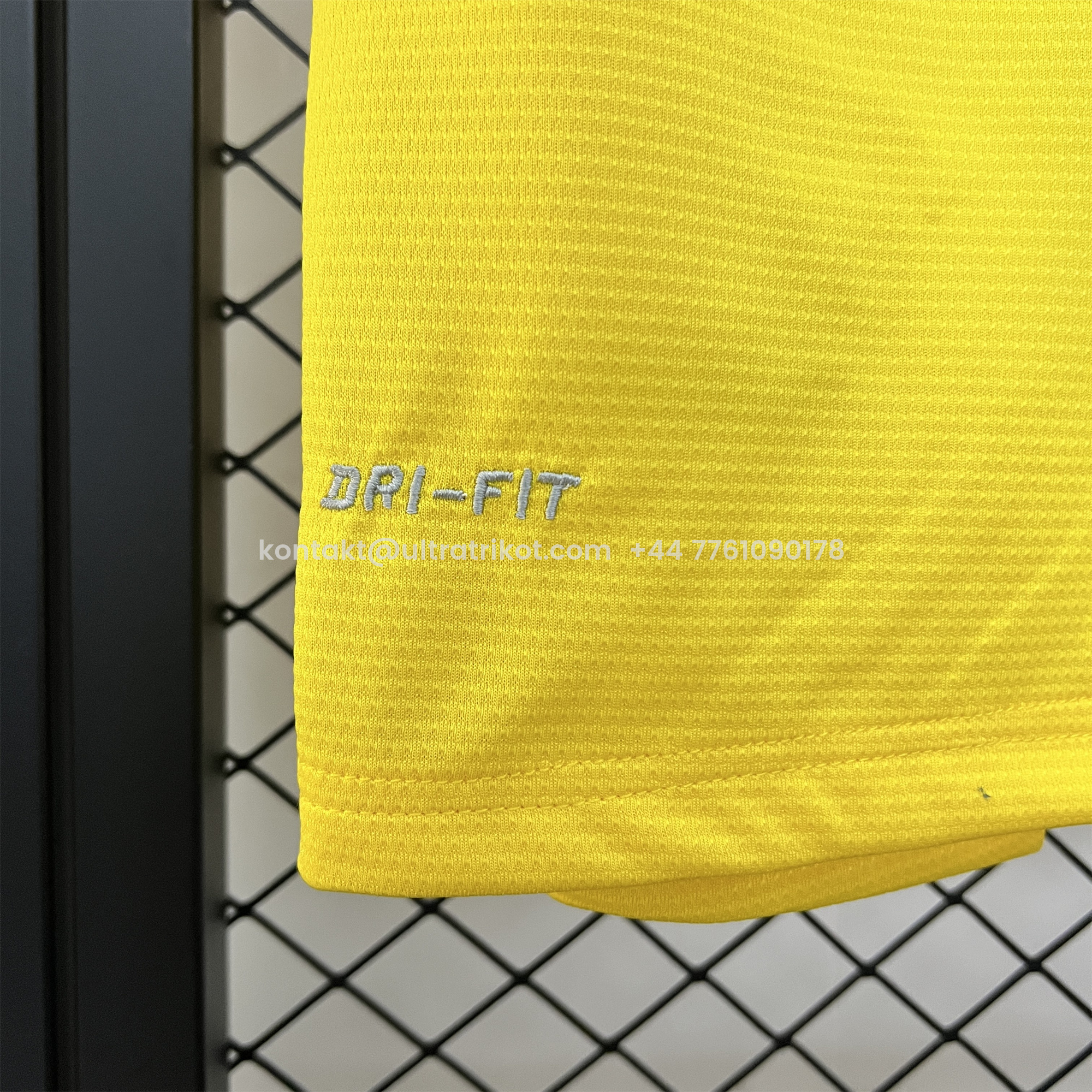 UltraTrikot-Retro Arsenal 2013-14 Away Jersey