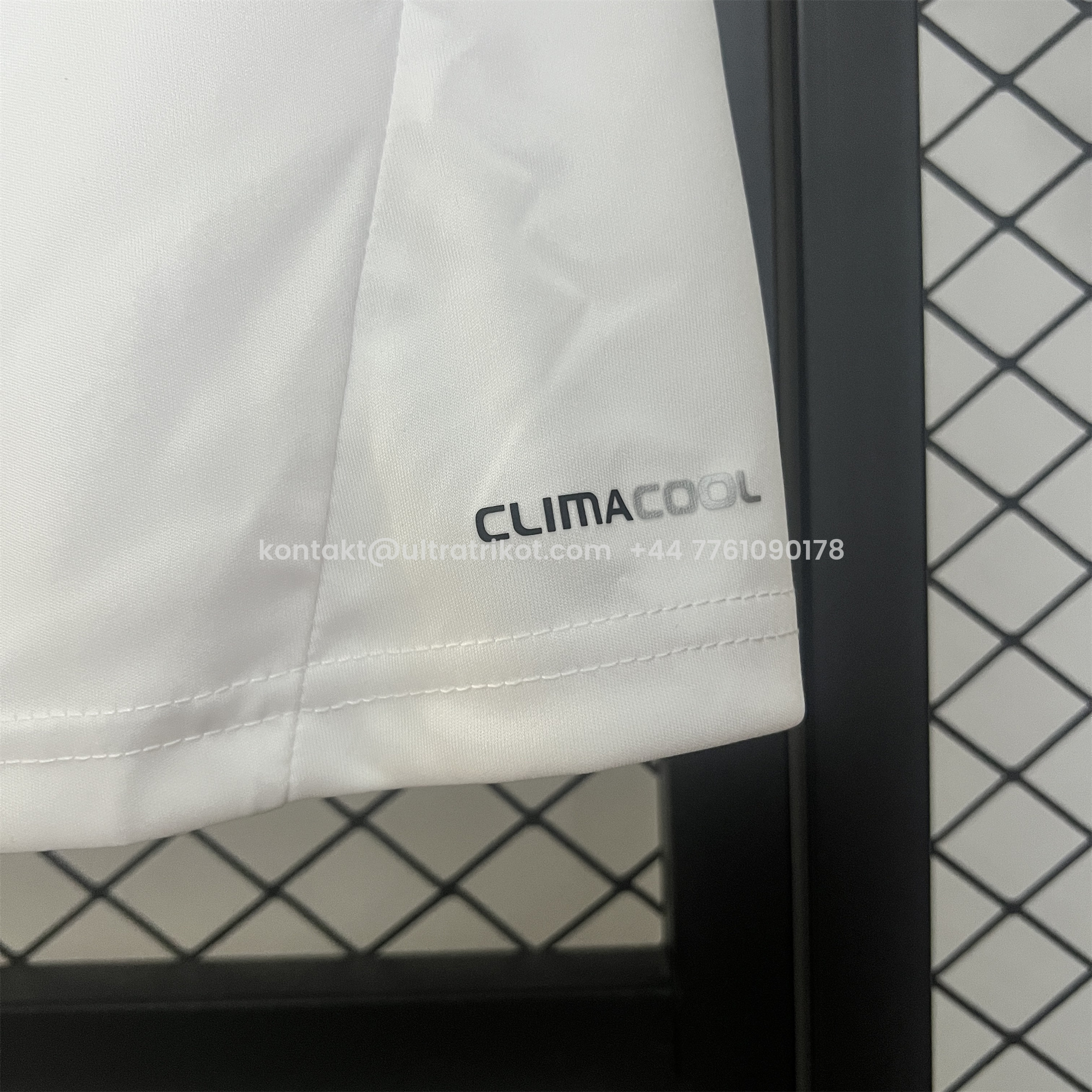 UltraTrikot-Retro Olympique Lyonnais Lyon 2010-11 Home Jersey