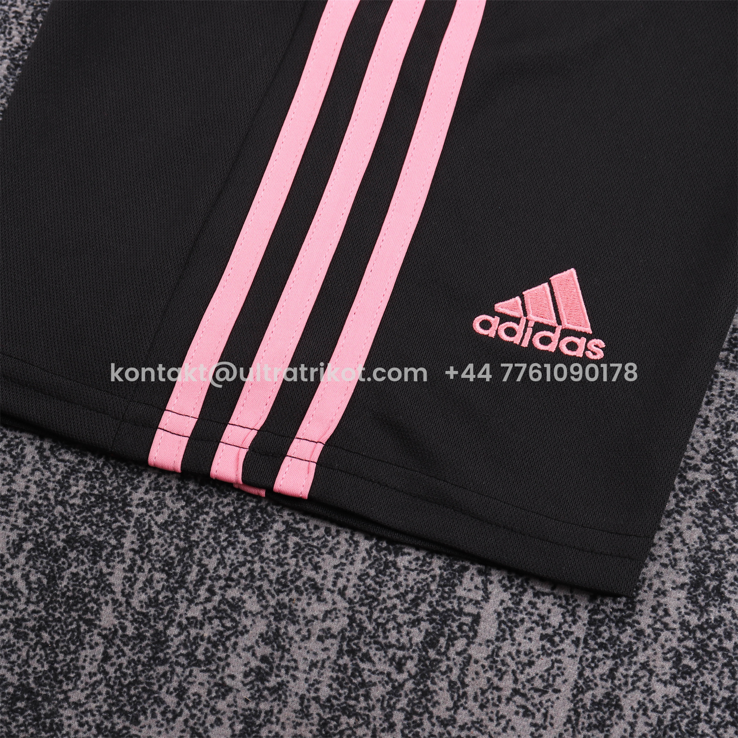 UltraTrikot-Retro Juventus 2015-16 Away Kids Kit