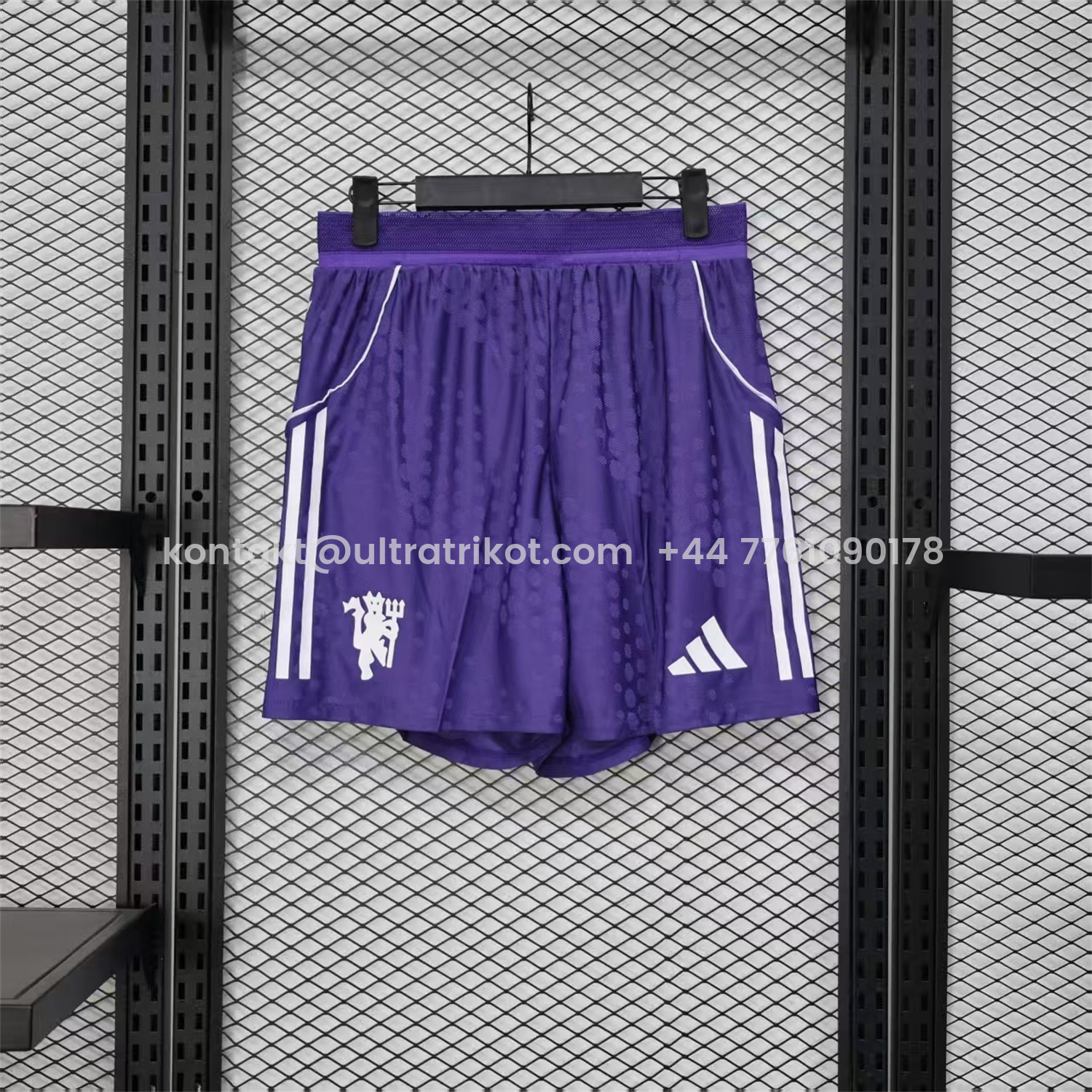 UltraTrikot-Manchester United 25-26 Away Purple Shorts - Player Version