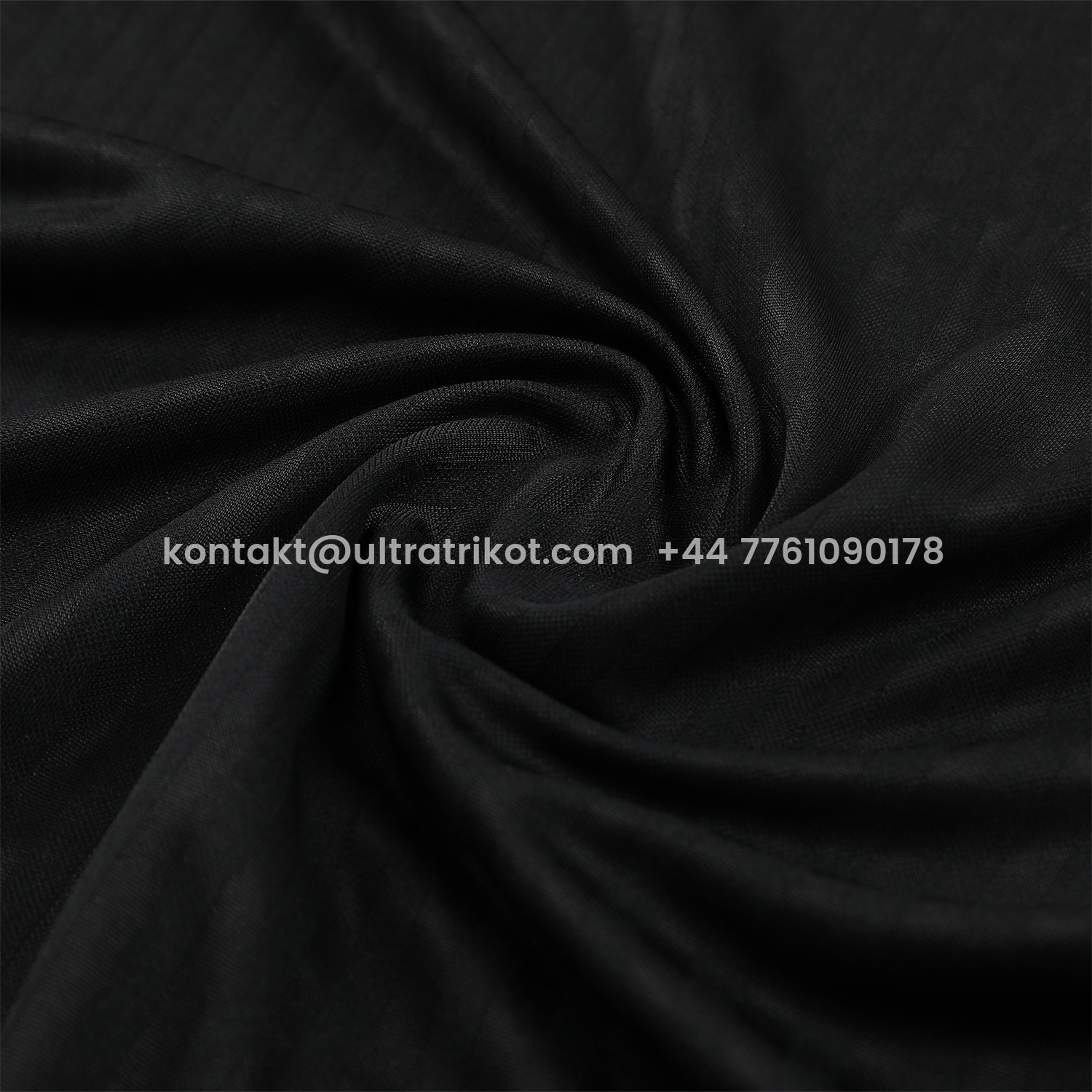 UltraTrikot-Manchester United 25-26 Short-Sleeve Training Set - Red Lines Black Top & Black Shorts