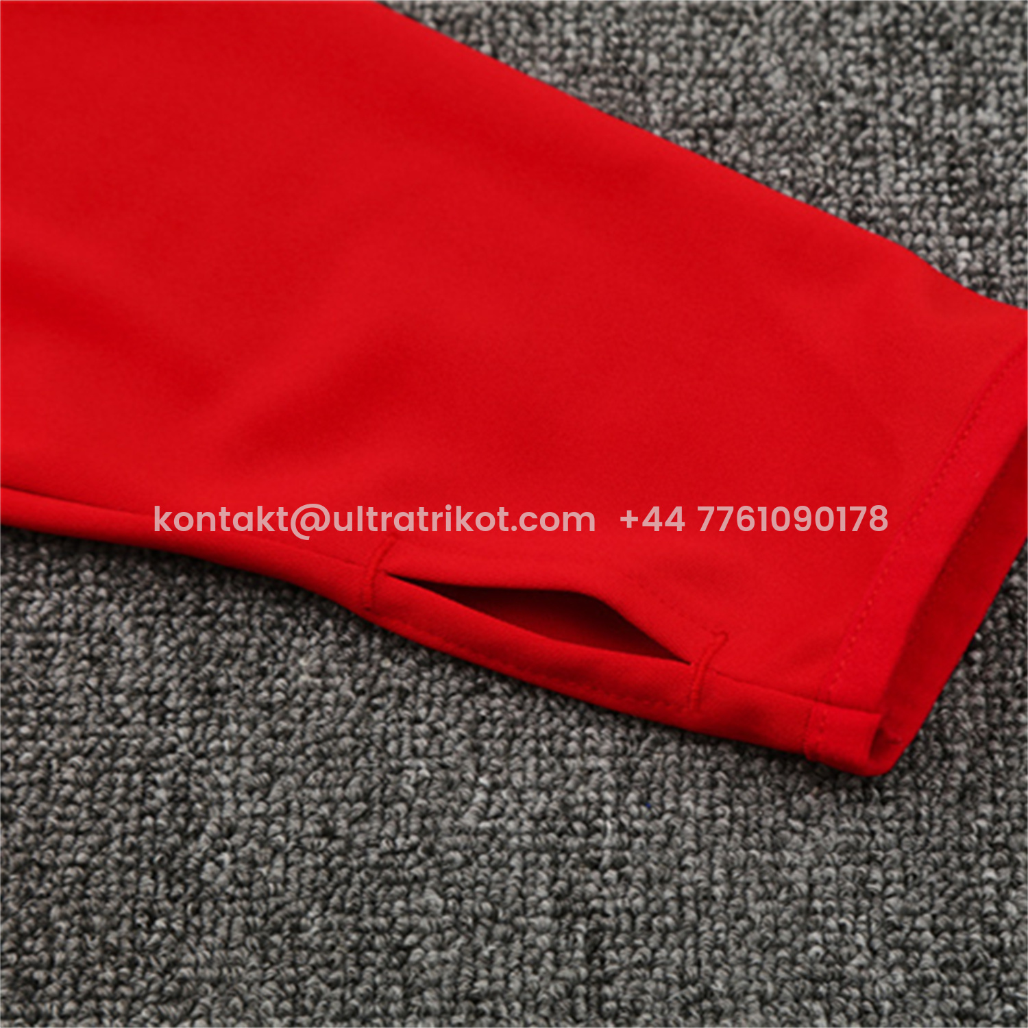 UltraTrikot-Liver.pool 25-26 Long Sleeve Training Set - Red Top & Black Pants