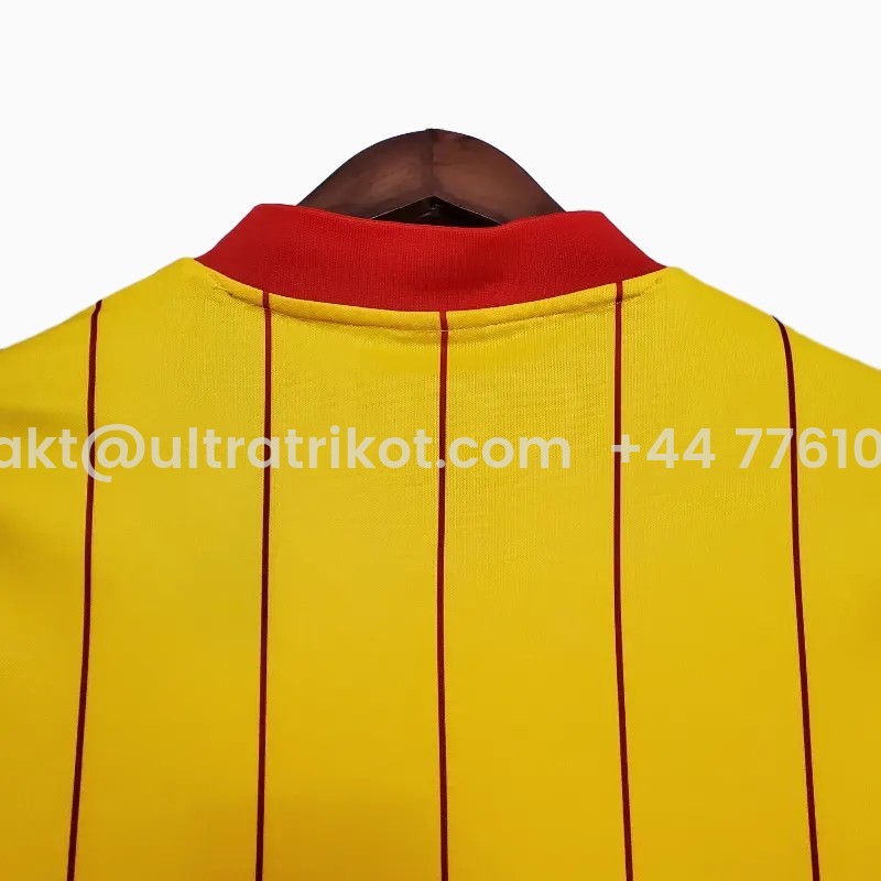 UltraTrikot-Retro Liver.pool 1982-84 Away Stadium Jersey