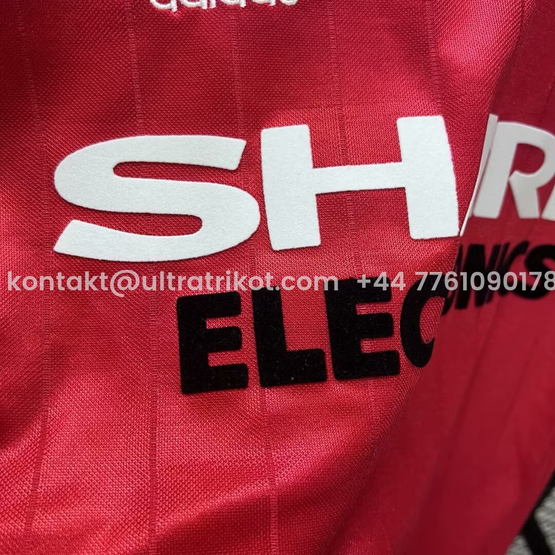 UltraTrikot-Retro Manchester United 82-83 Home Stadium Jersey