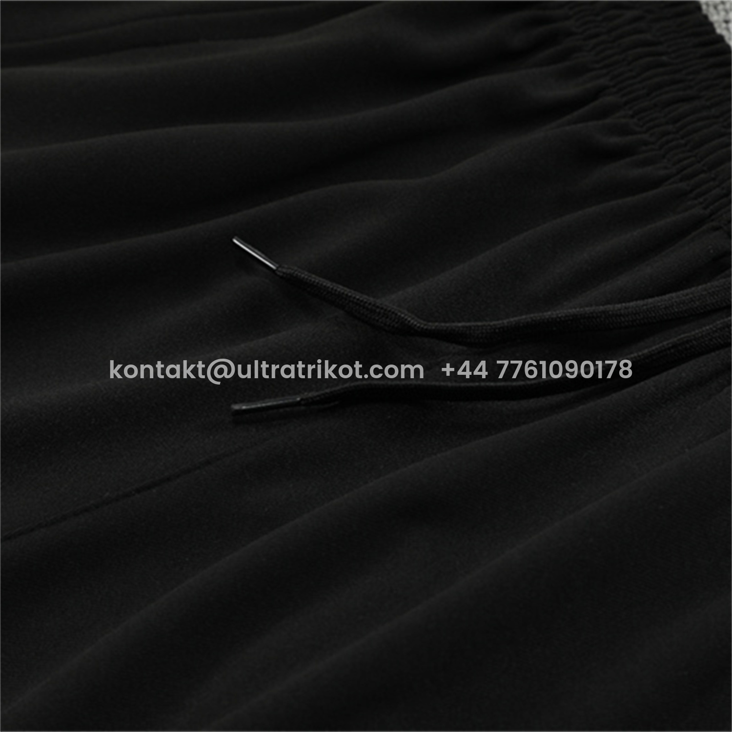 UltraTrikot-Manchester United 25-26 Long Sleeve Training Set - Black Top & Black Pants