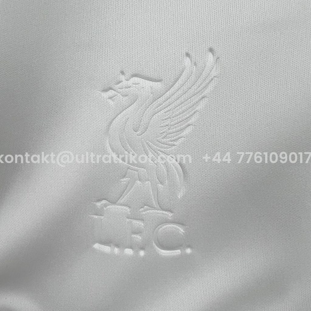 UltraTrikot-Retro Liver.pool 2006-07 Third Jersey