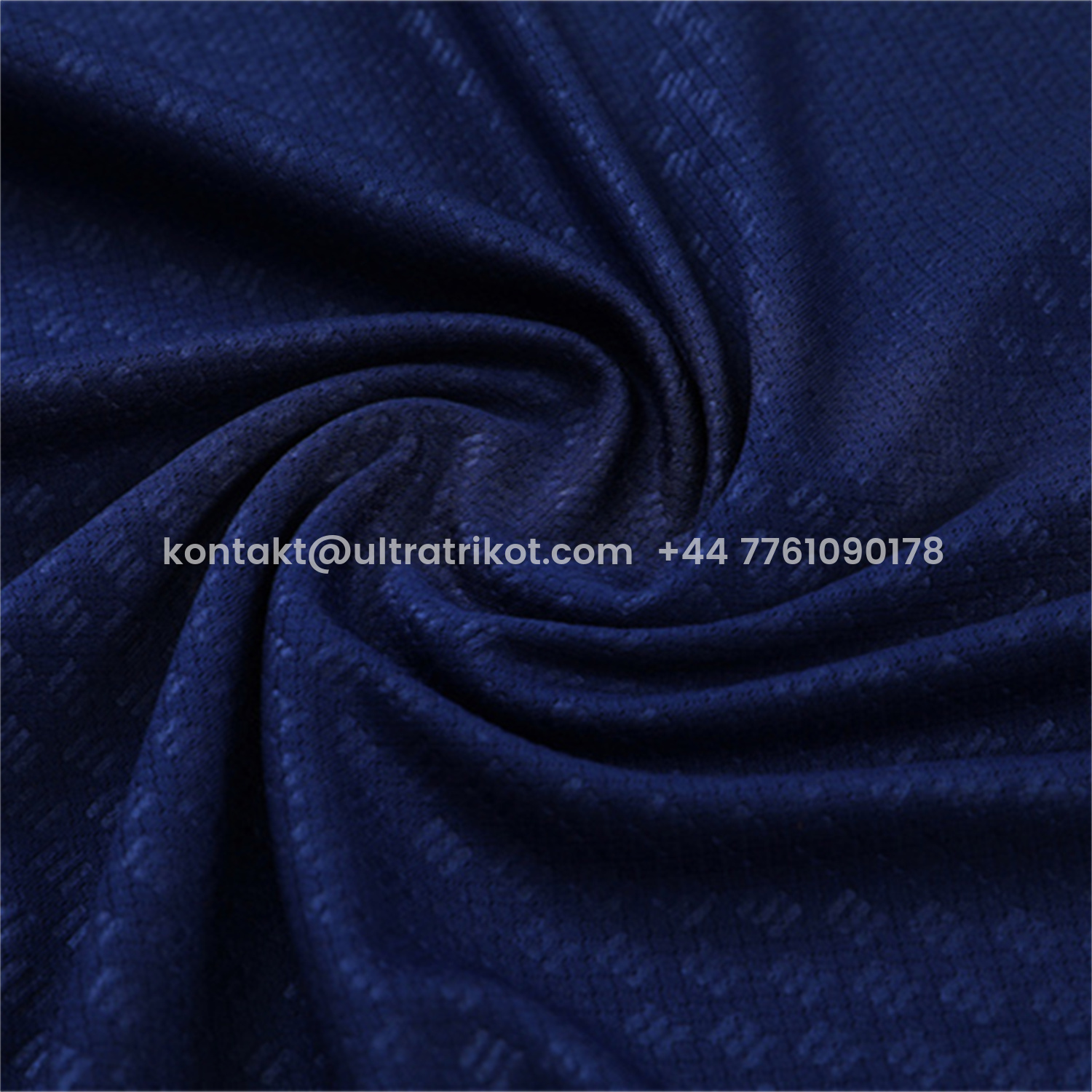 UltraTrikot-Spain 2026 Short-Sleeve Training Set - Royal Blue Top & Shorts