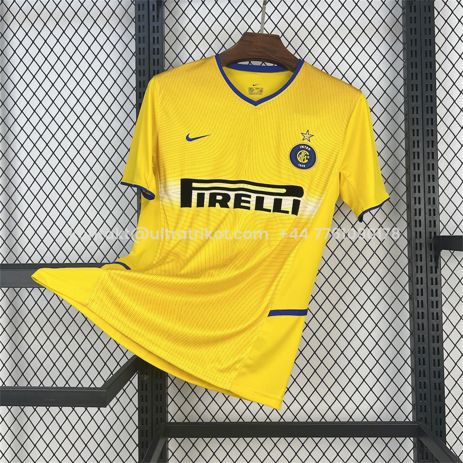 UltraTrikot-Retro Inter Milan 2002-03 Third Jersey