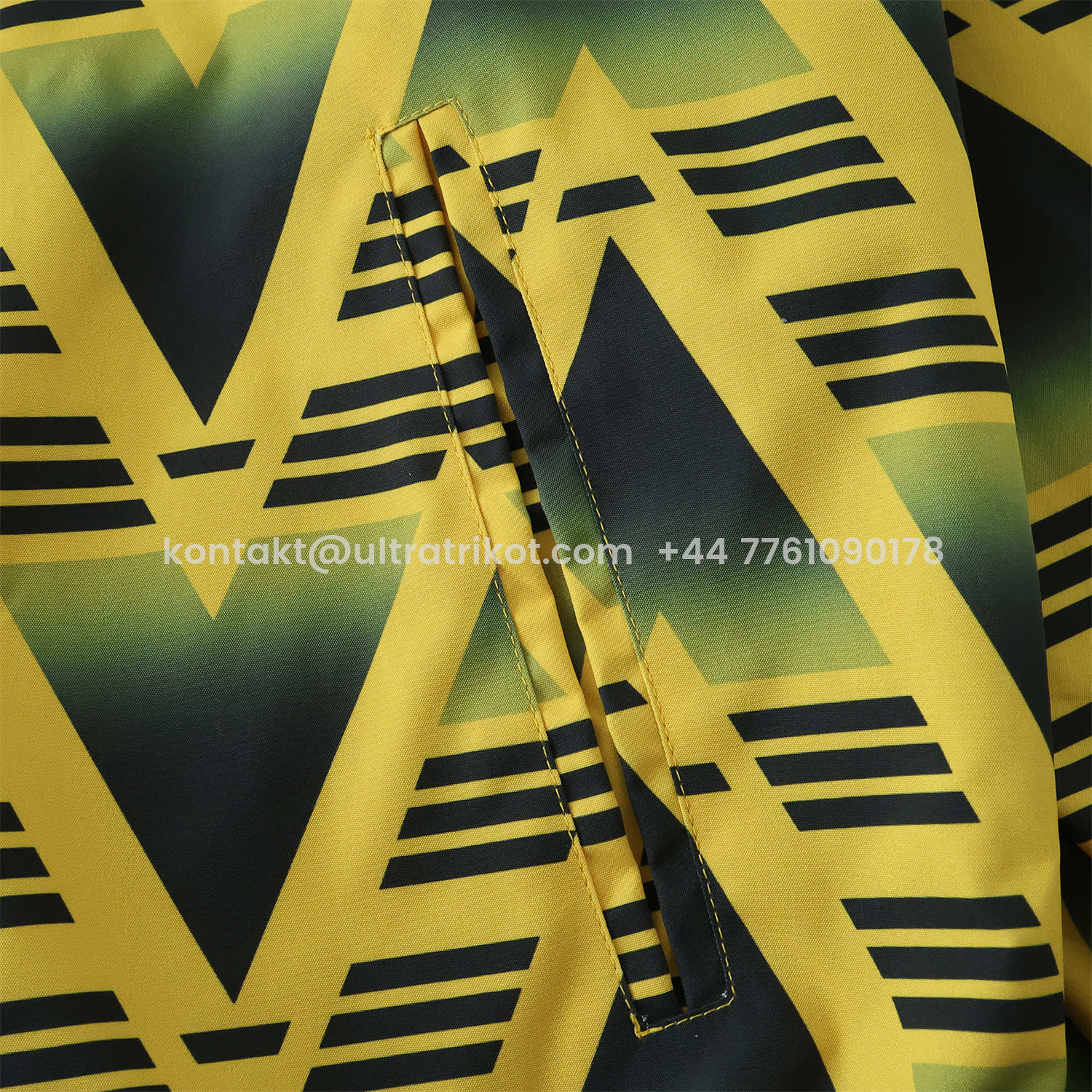 UltraTrikot-Retro Arsenal 1991-93 Away Double Sided Reversible Windbreaker - Yellow & Grey