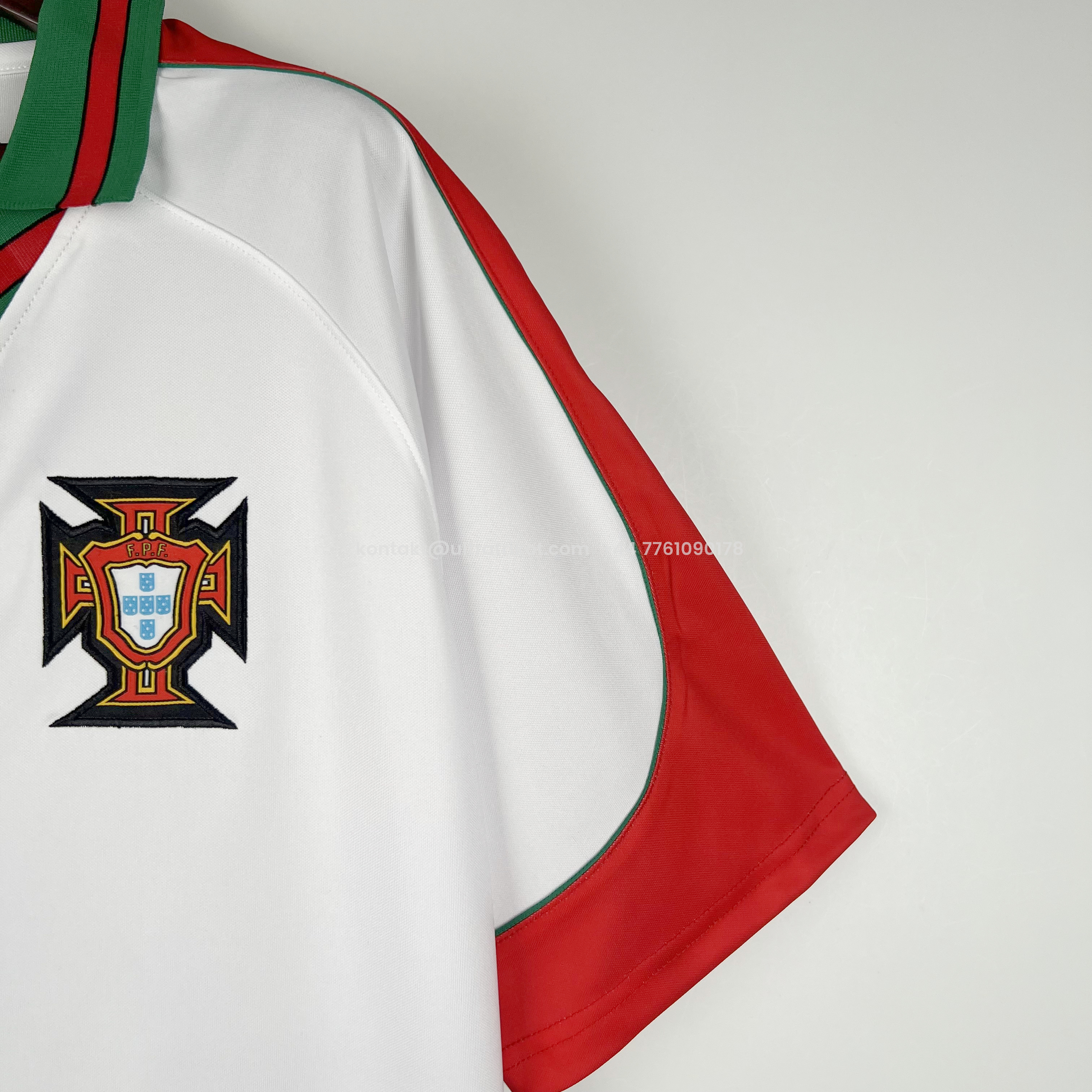 UltraTrikot-Retro Portugal 1996-97 Away Stadium Jersey