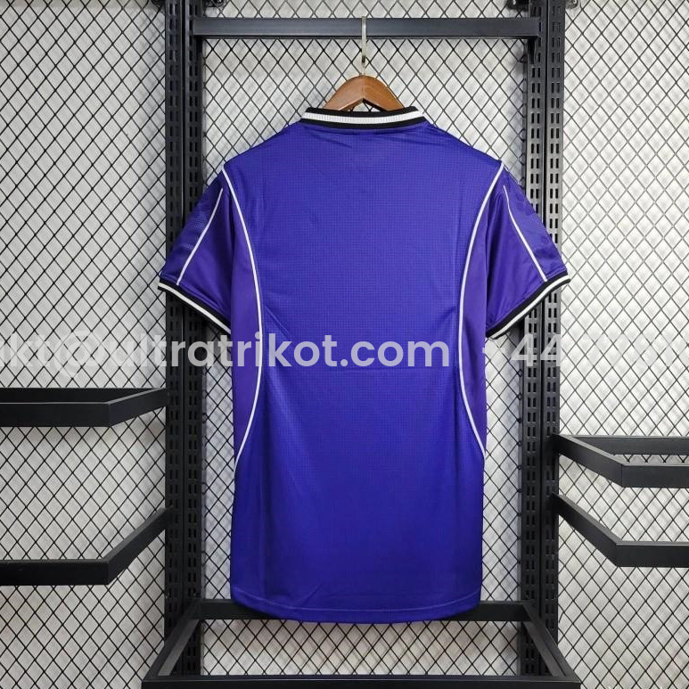 UltraTrikot-Retro Real Madrid 1997-98 Away Jersey