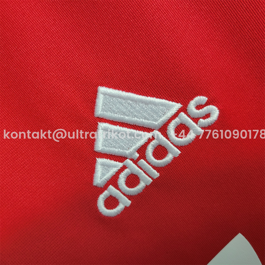 UltraTrikot-Retro Real Madrid 11-12 Third Red Jersey