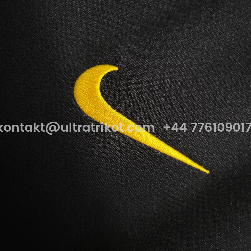 UltraTrikot-Retro Portugal 2006 Away Stadium Jersey