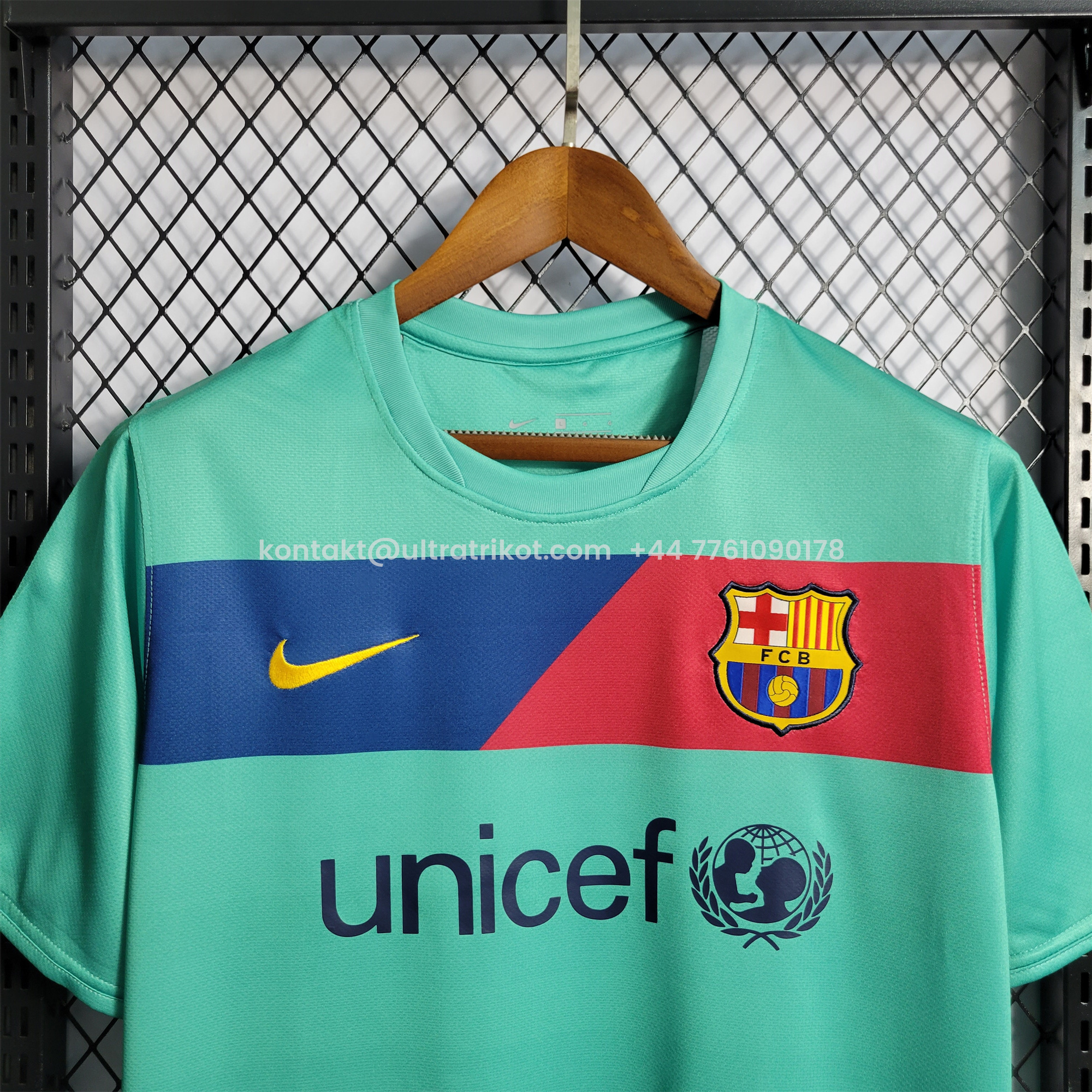 UltraTrikot-Retro Barcelona 10-11 Away Stadium Jersey