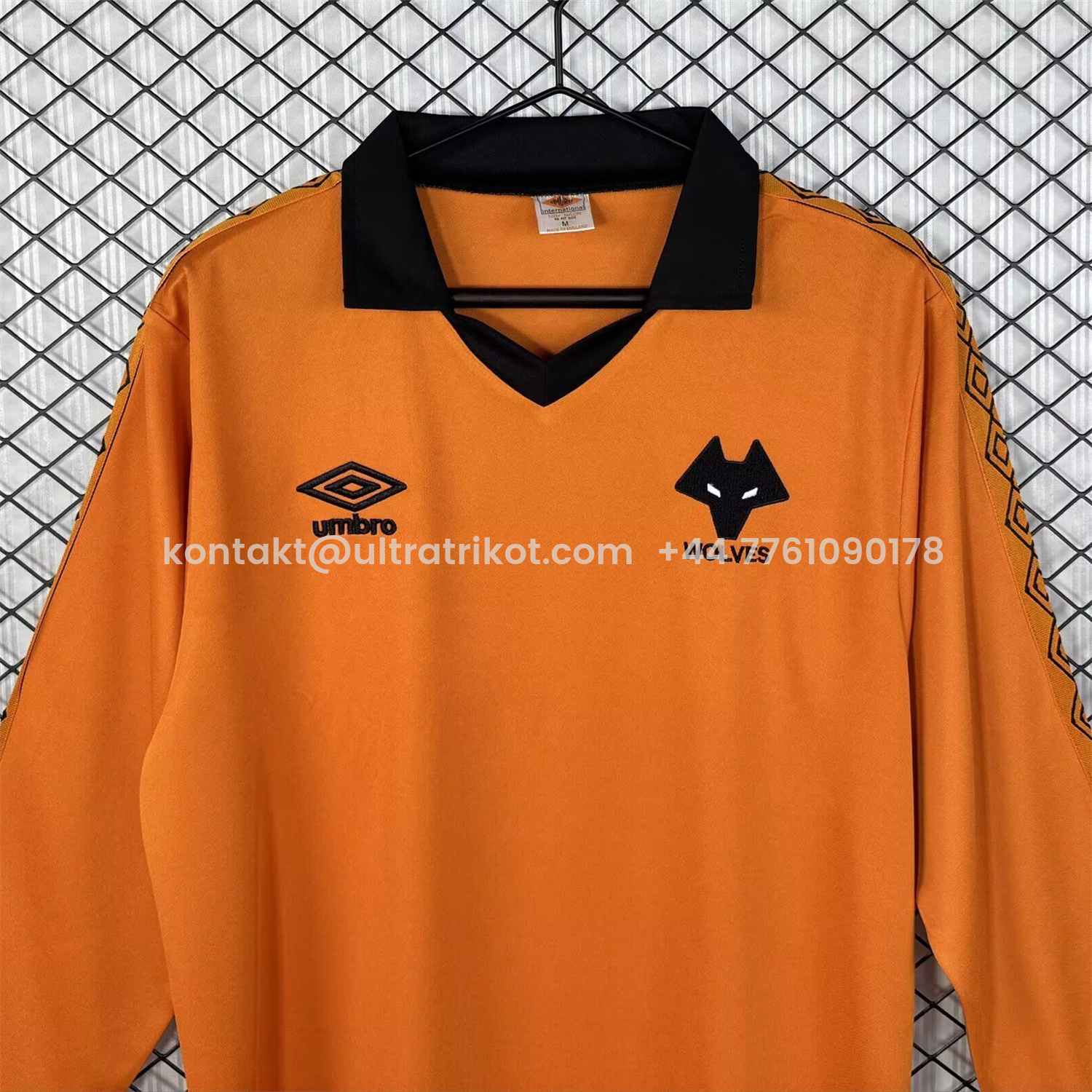 UltraTrikot-Retro Wolverhampton Wanderers Wolves 1979-82 Home Long Sleeves Jersey - Fans Version
