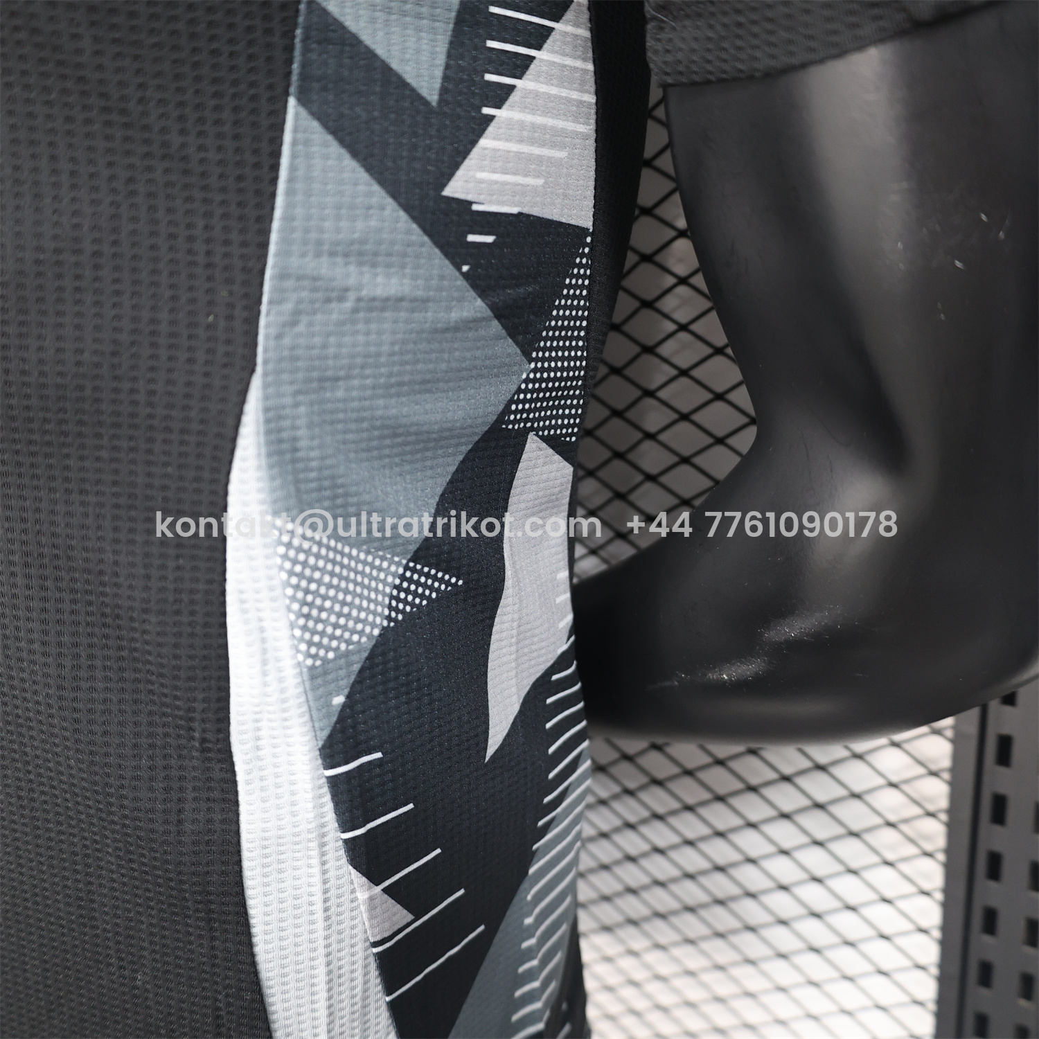 UltraTrikot-Algeria 25-26 Pure Black Jersey with Grey Block - Player Version