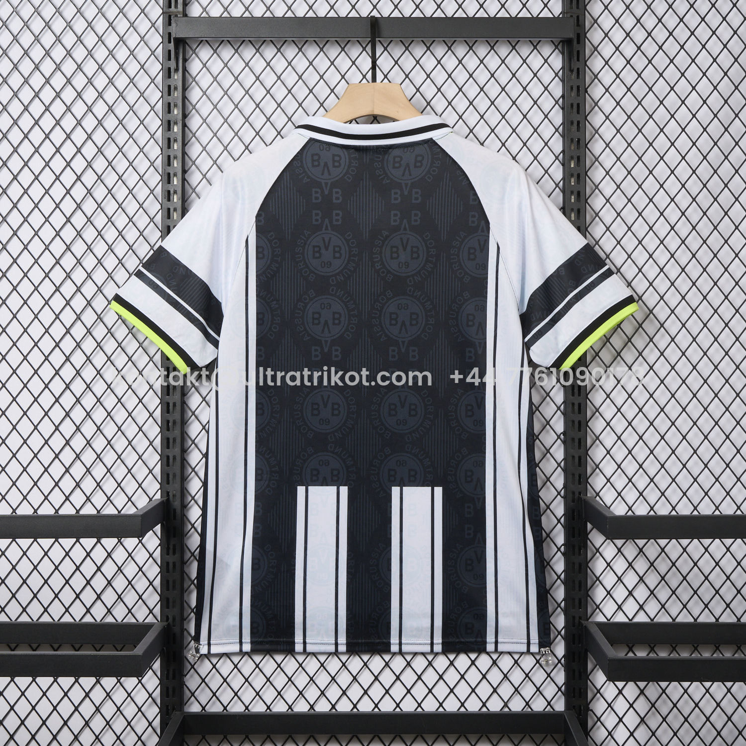 UltraTrikot-Retro Dortmund 1996-97 European Away Jersey