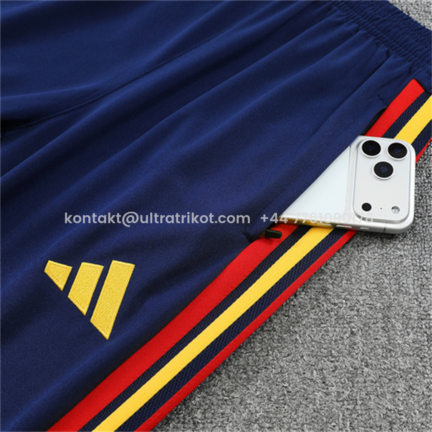UltraTrikot-Spain 2026 Long Sleeve Training Set - Royal Blue Top & Pants