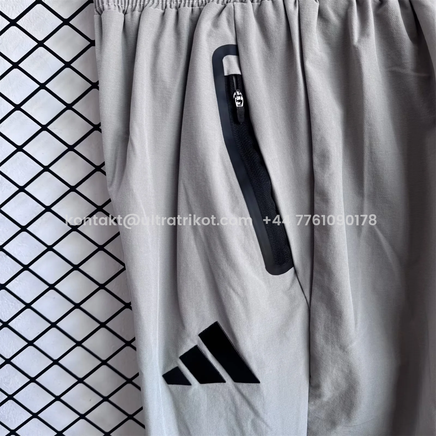 UltraTrikot-Algeria 25-26 Windbreaker Training Set - Grey Top and Pants