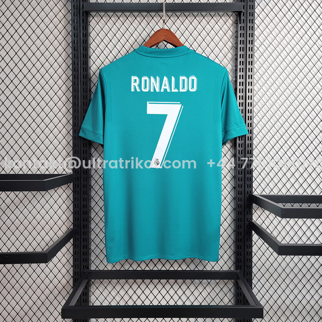 UltraTrikot-Retro Real Madrid 17-18 Third Jersey