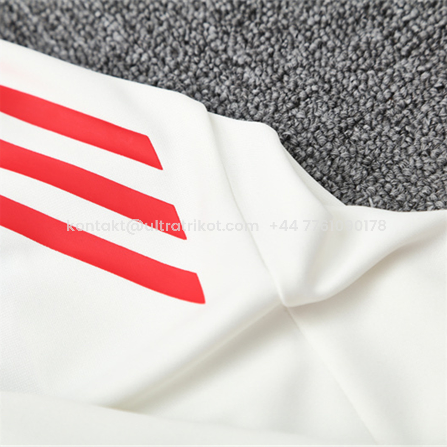 UltraTrikot-Liver.pool 25-26 Kids Long Sleeve Training Set - White Top & Black Pants