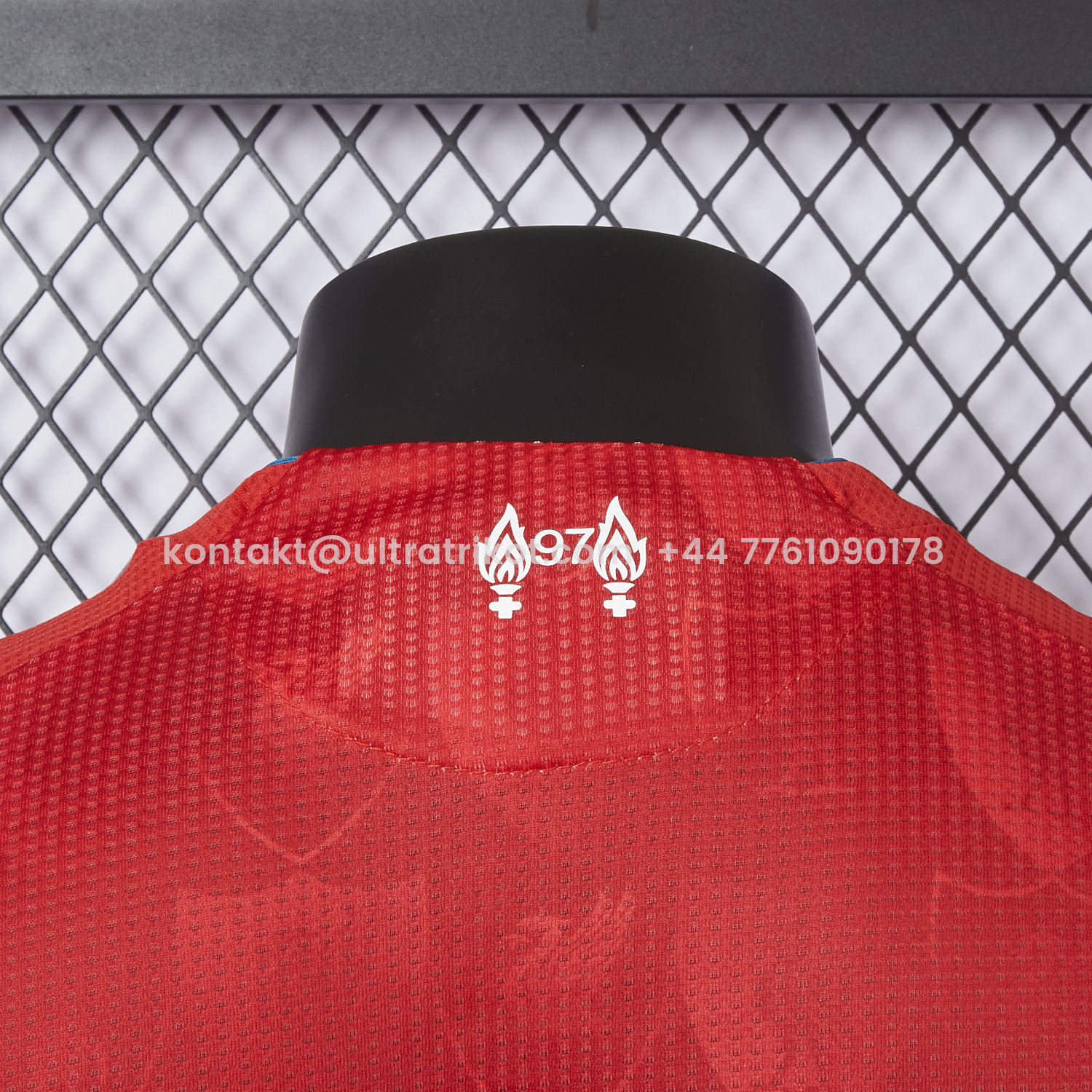 UltraTrikot-Liver.pool 25-26 Retro Team Logo Totem Special Jersey - Player Version